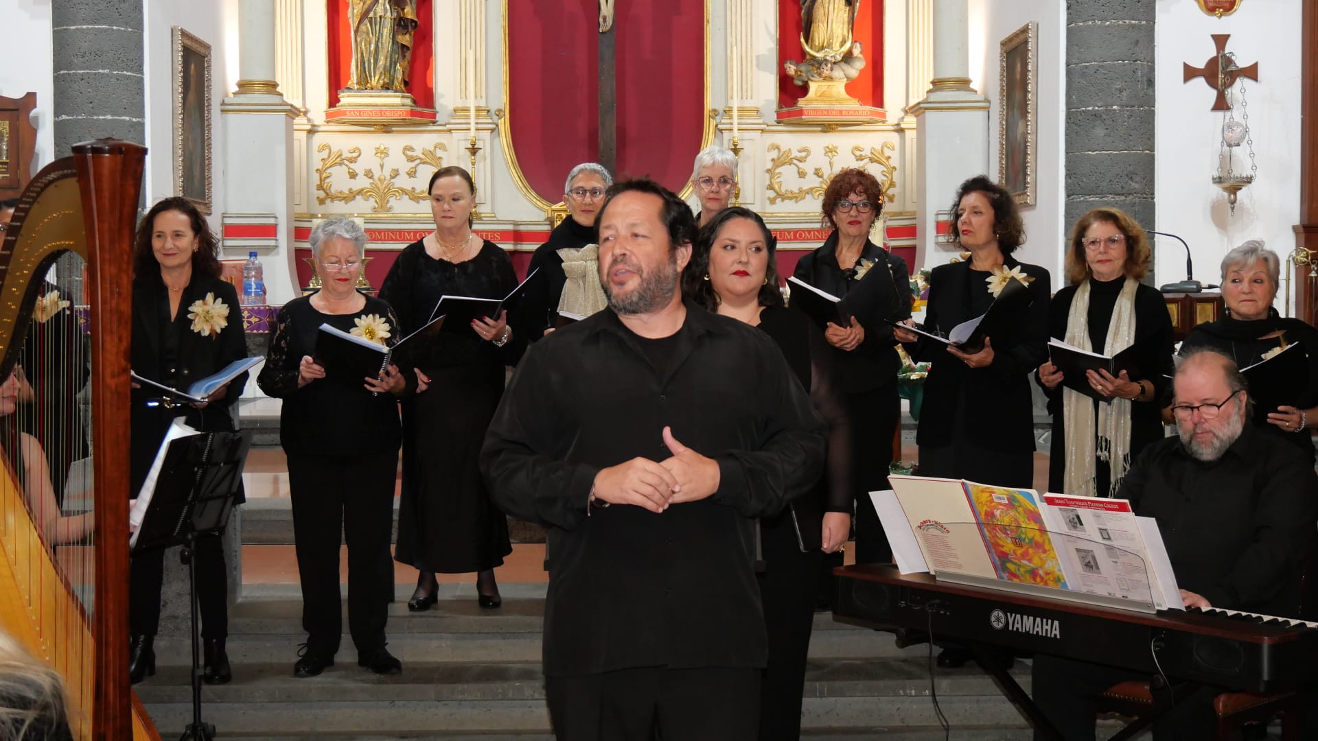 Concierto de Navidad de la Coral Polifónica de San Ginés Concierto de Navidad de la Coral Polifónica de San Ginés