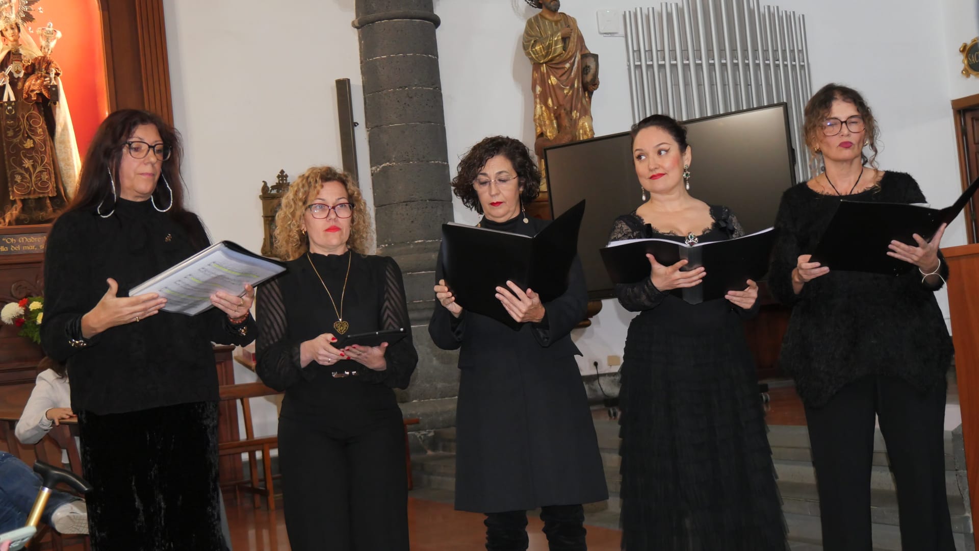 Concierto de Navidad de la Coral Polifónica de San Ginés Concierto de Navidad de la Coral Polifónica de San Ginés