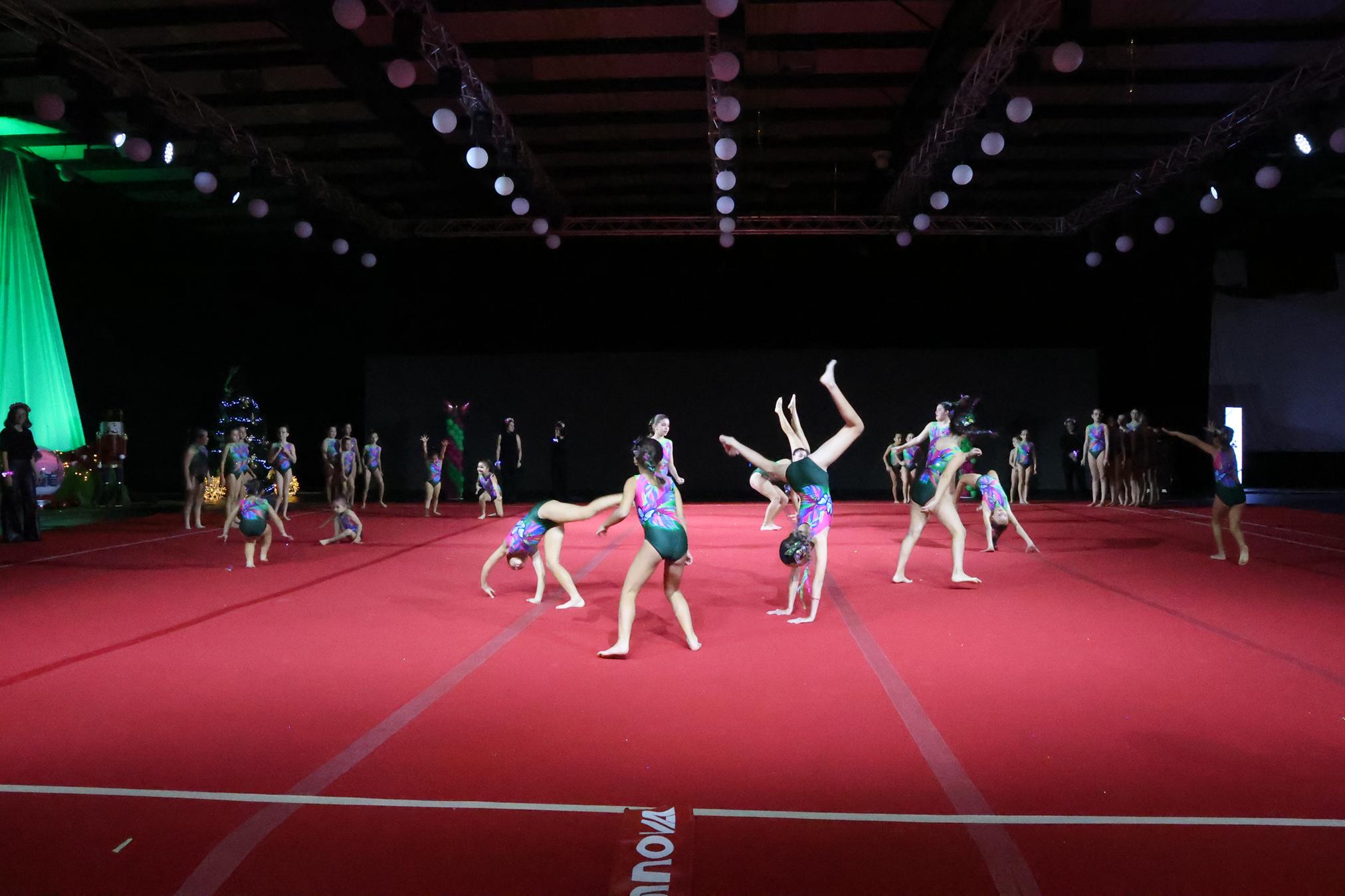 Festival de Gimnasia de Navidad. Foto: La Voz Festival de Gimnasia de Navidad. Foto: La Voz