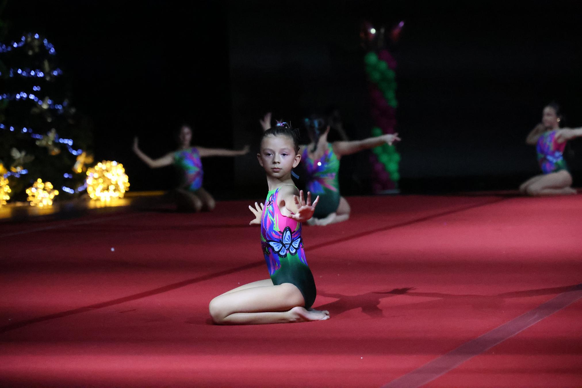 Festival de Gimnasia de Navidad. Foto: La Voz Festival de Gimnasia de Navidad. Foto: La Voz