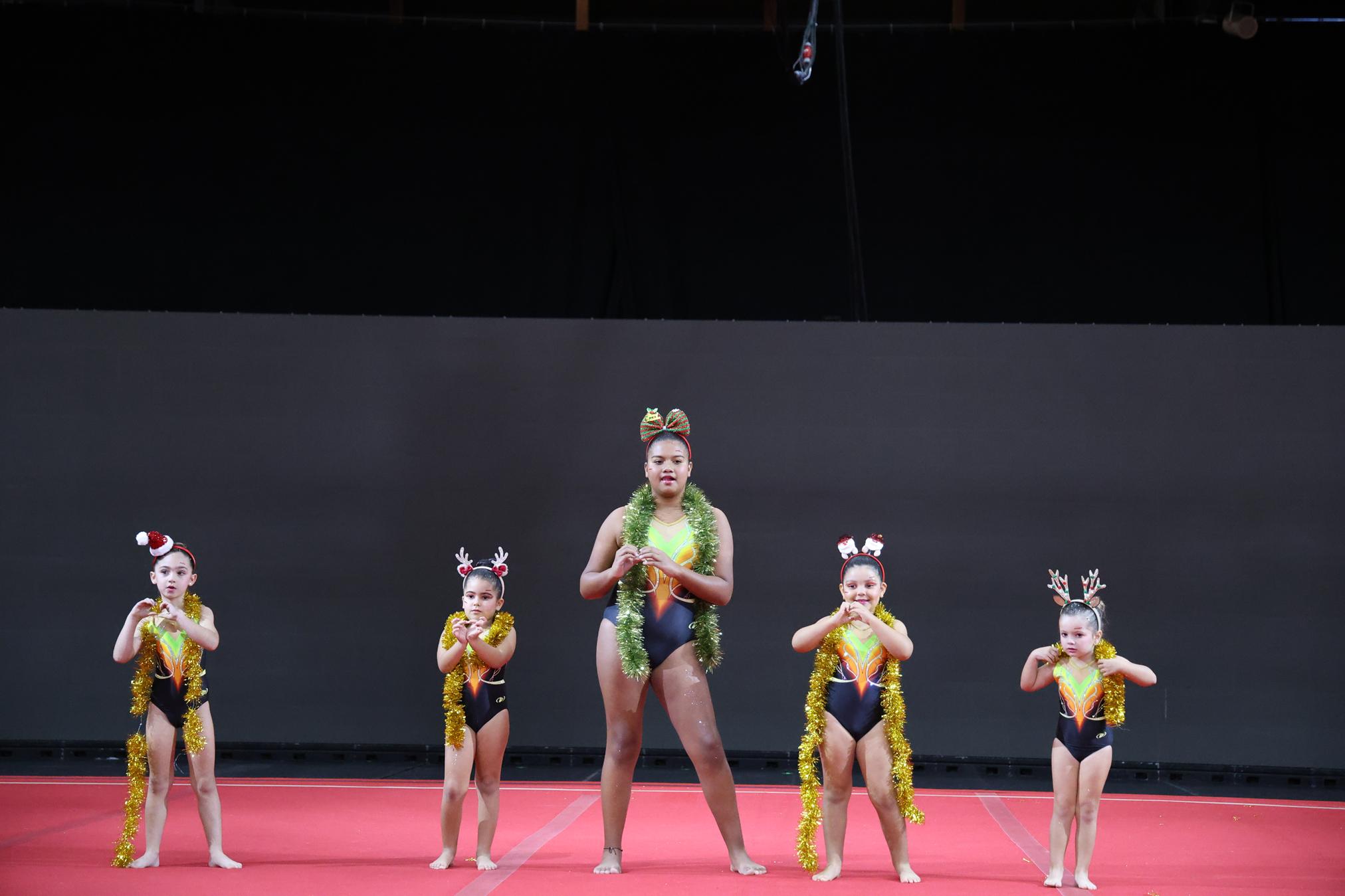 Festival de Gimnasia de Navidad. Foto: La Voz Festival de Gimnasia de Navidad. Foto: La Voz