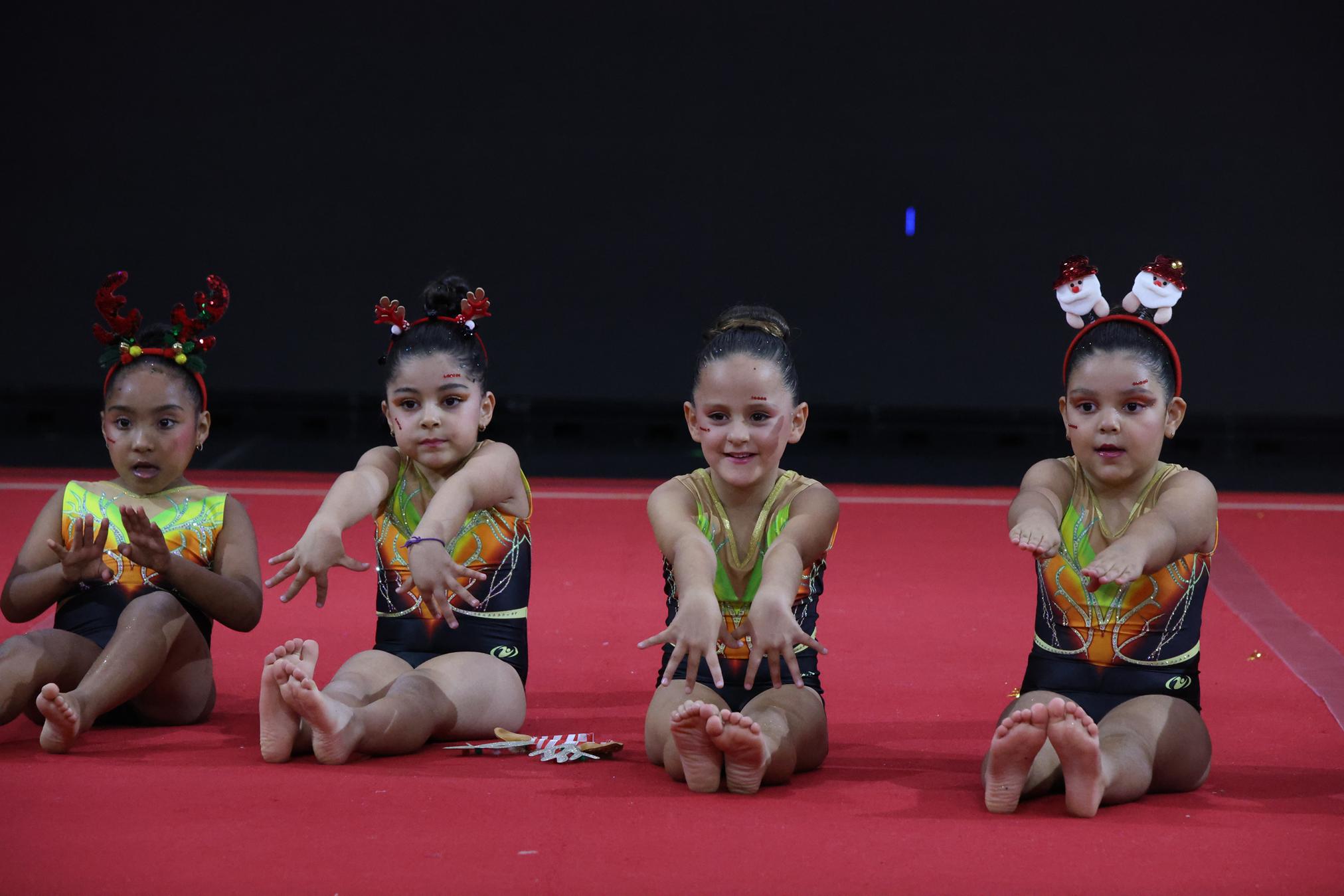Festival de Gimnasia de Navidad. Foto: La Voz Festival de Gimnasia de Navidad. Foto: La Voz