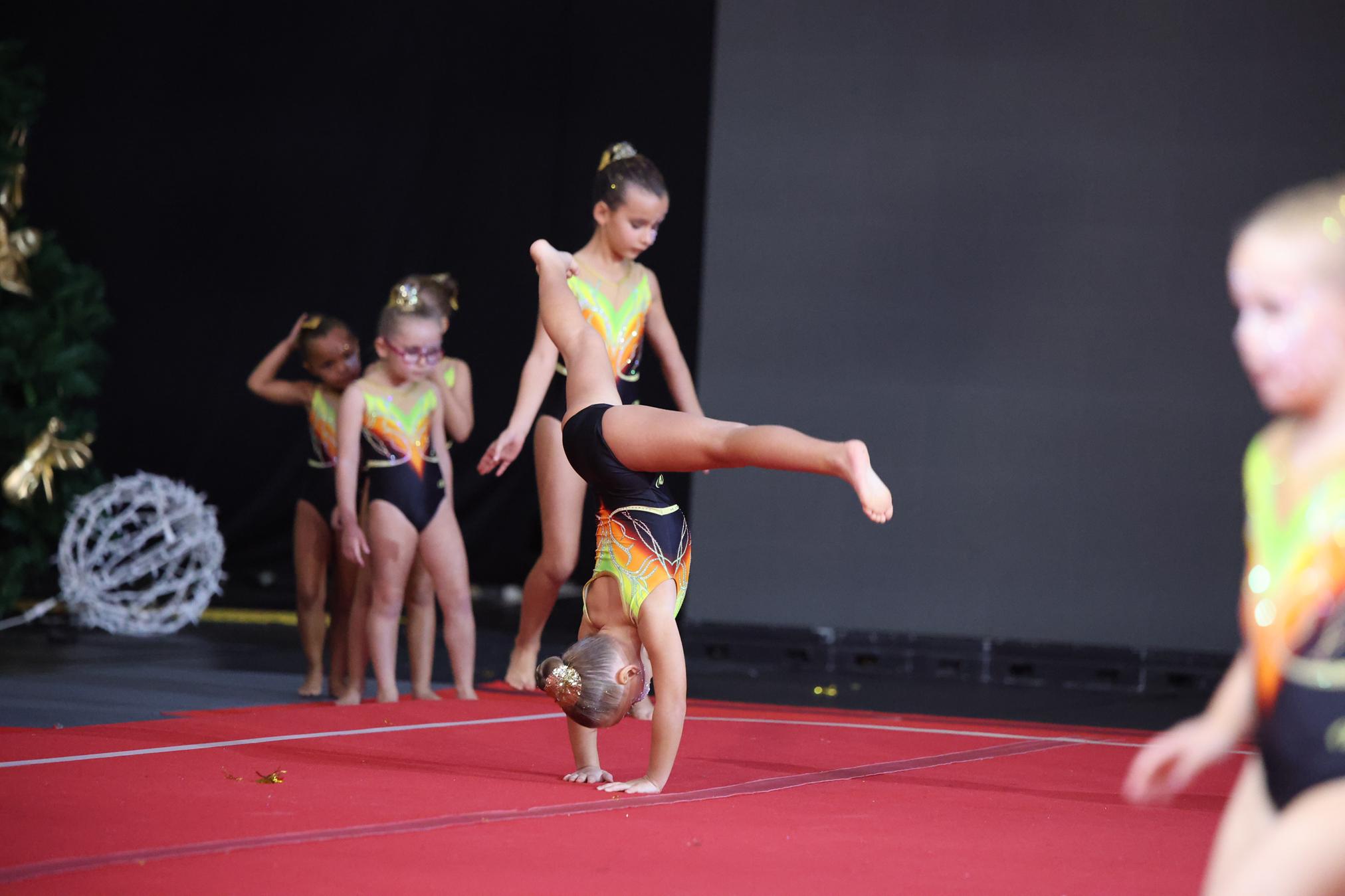 Festival de Gimnasia de Navidad. Foto: La Voz Festival de Gimnasia de Navidad. Foto: La Voz