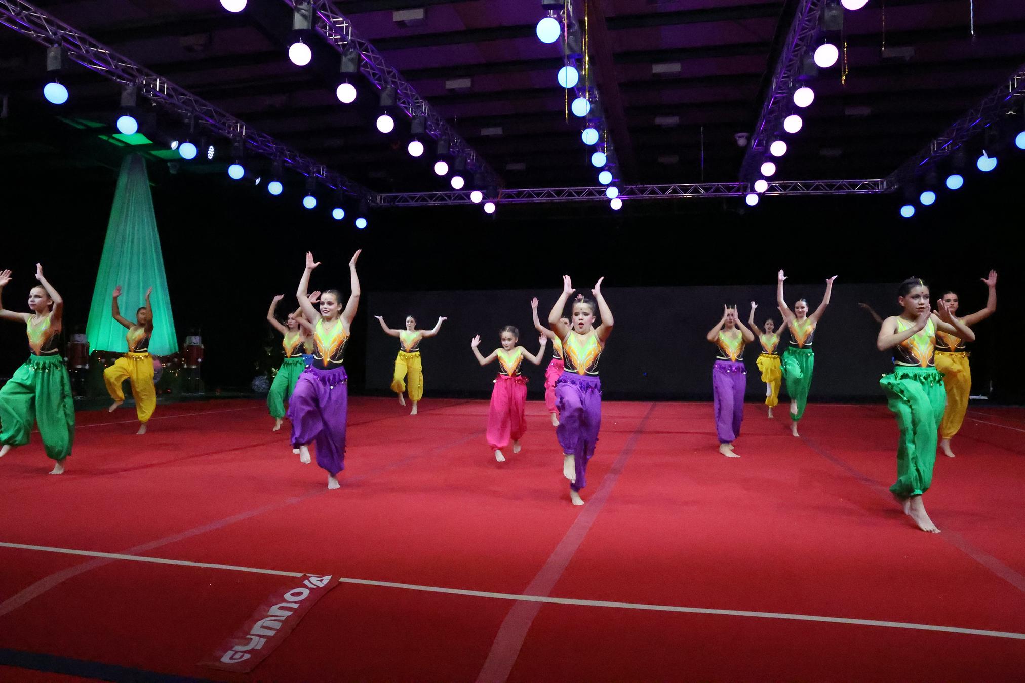 Festival de Gimnasia de Navidad. Foto: La Voz Festival de Gimnasia de Navidad. Foto: La Voz