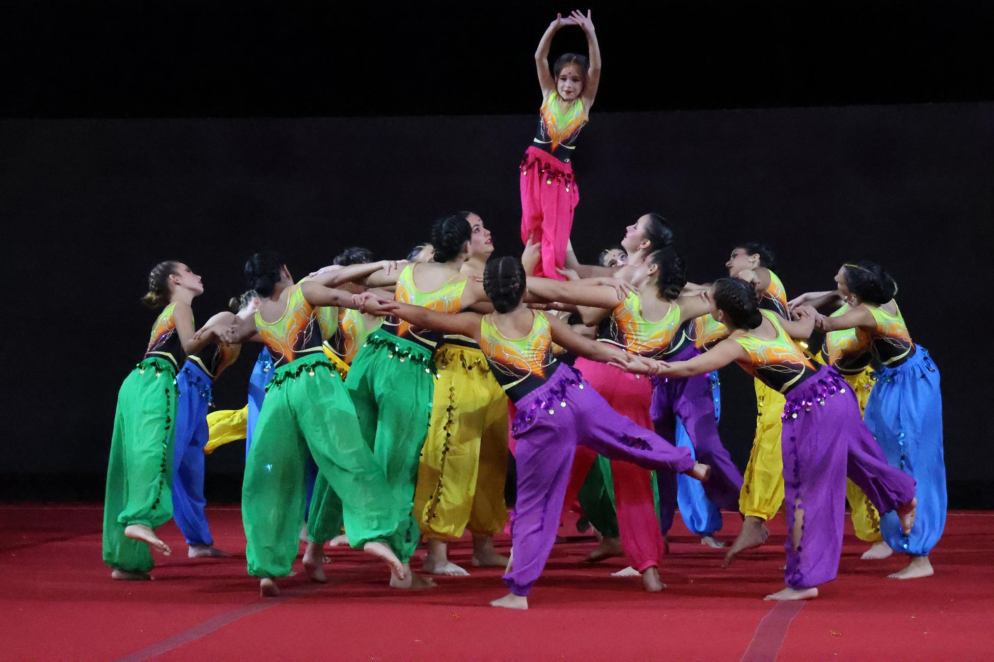 Festival de Gimnasia de Navidad. Foto: La Voz Festival de Gimnasia de Navidad. Foto: La Voz