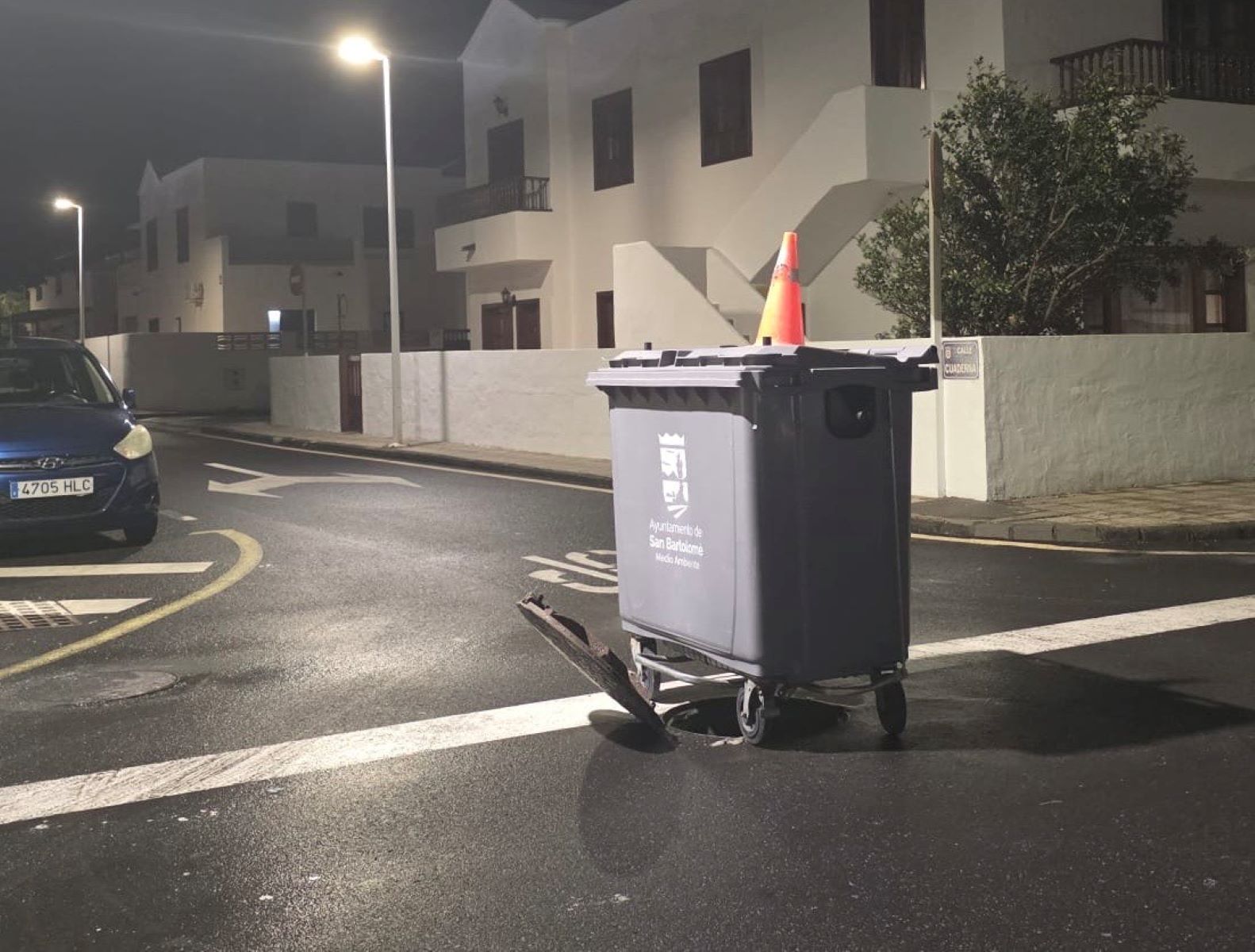 Contenedor en San Bartolomé 