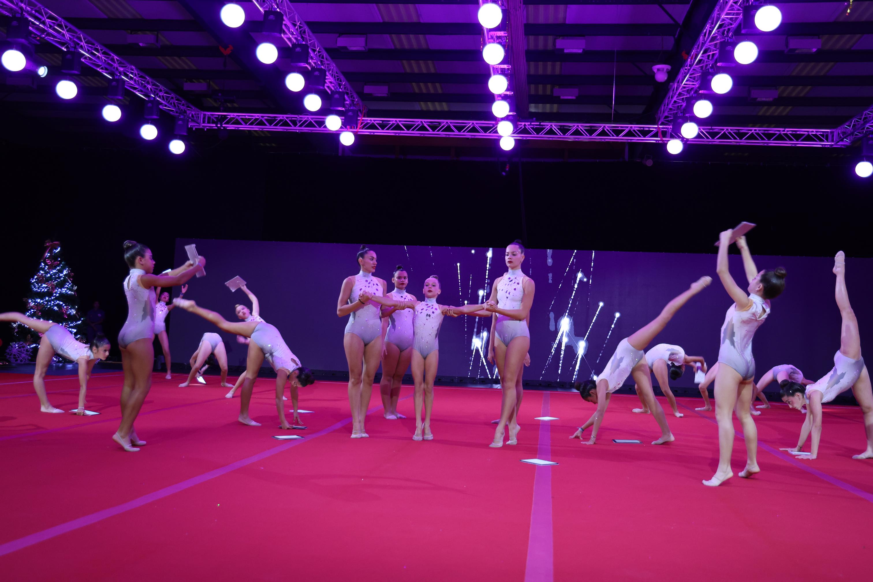 Festival de Gimnasia de Navidad. Foto: La Voz