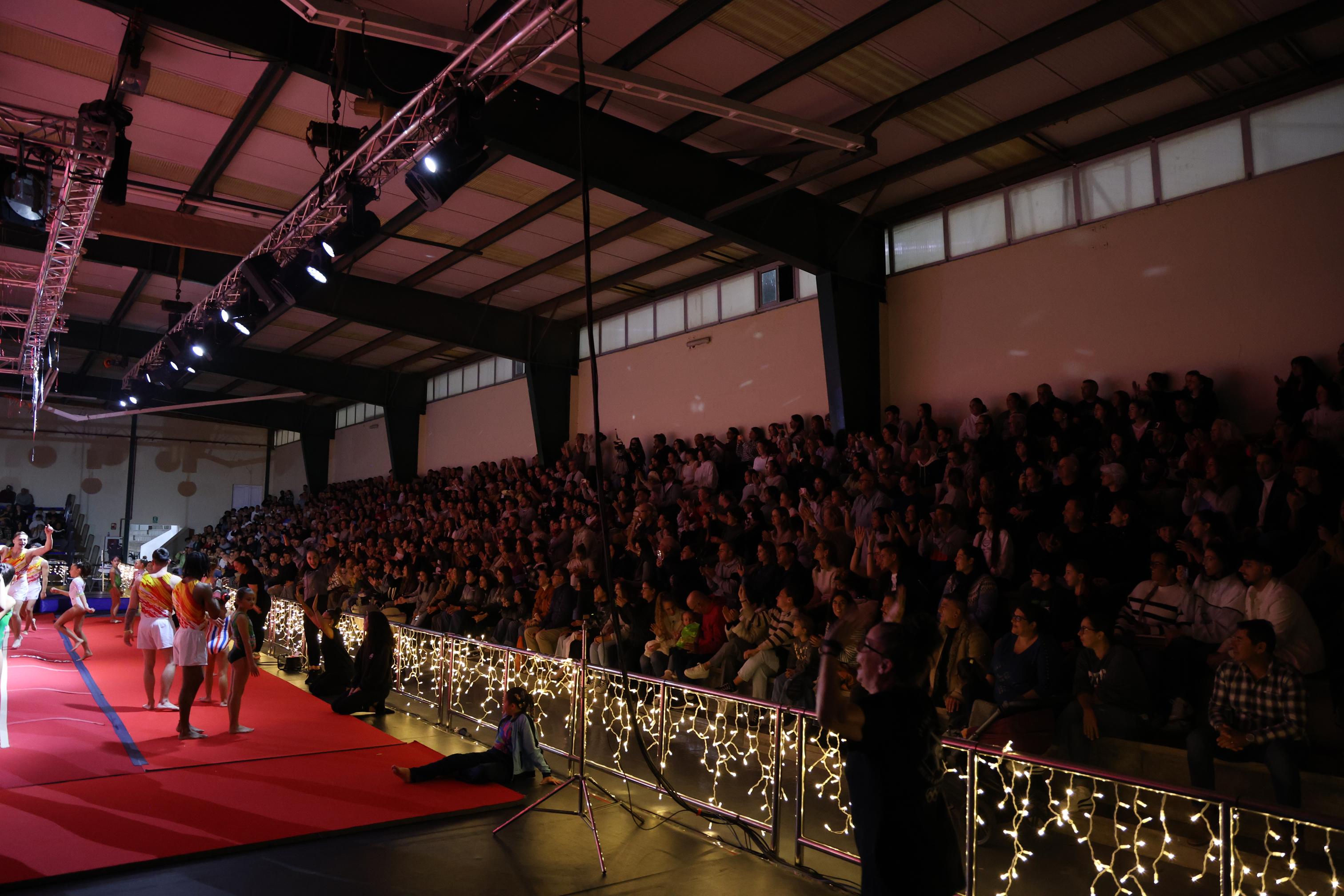 Festival de Gimnasia de Navidad. Foto: La Voz