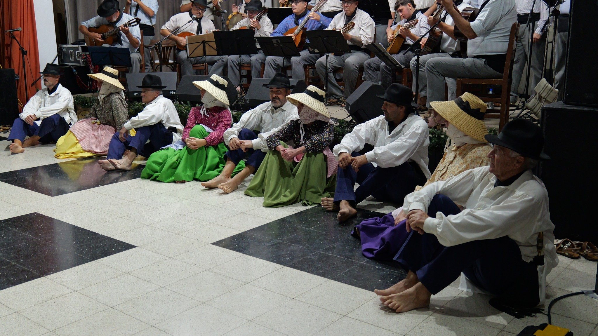 Los Campesinos en la Democracia en Navidad, 2025