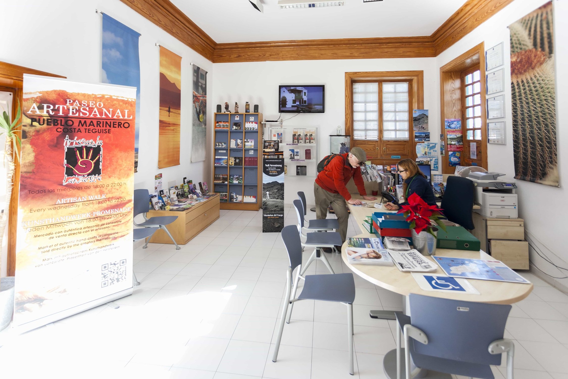 Oficina de Información Turística en Costa Teguise. Digitalización