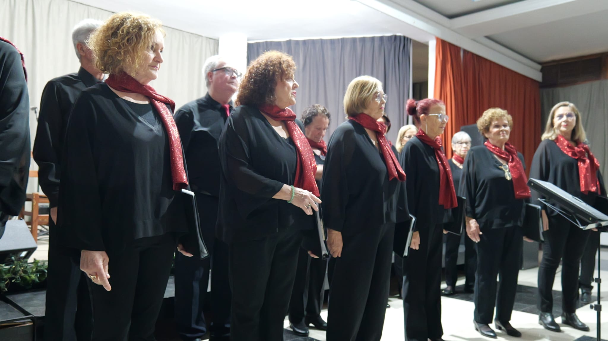 Concierto de Navidad en la Sociedad Democracia. Concierto de Navidad en la Sociedad Democracia.