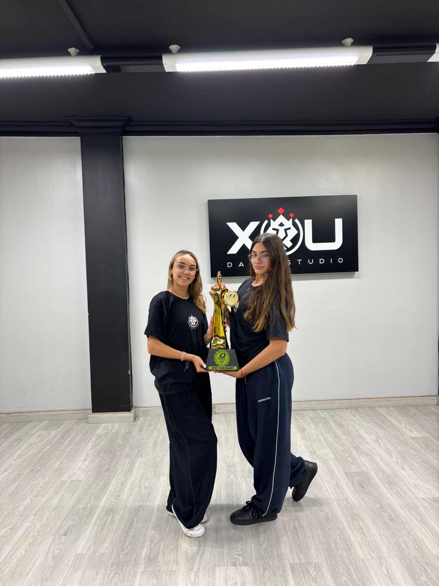 Actuación de XUDS con las coreografías galardonadas.