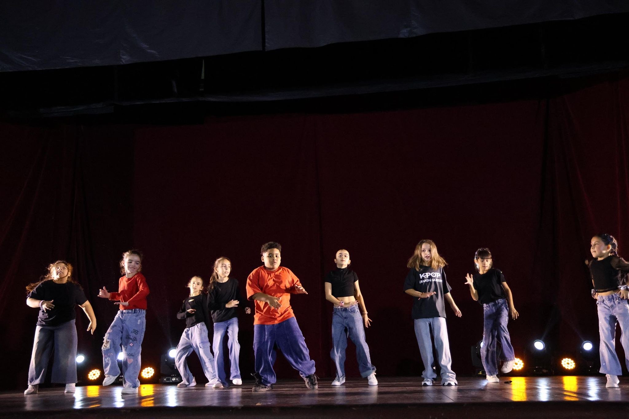 Actuación de XUDS con las coreografías galardonadas.