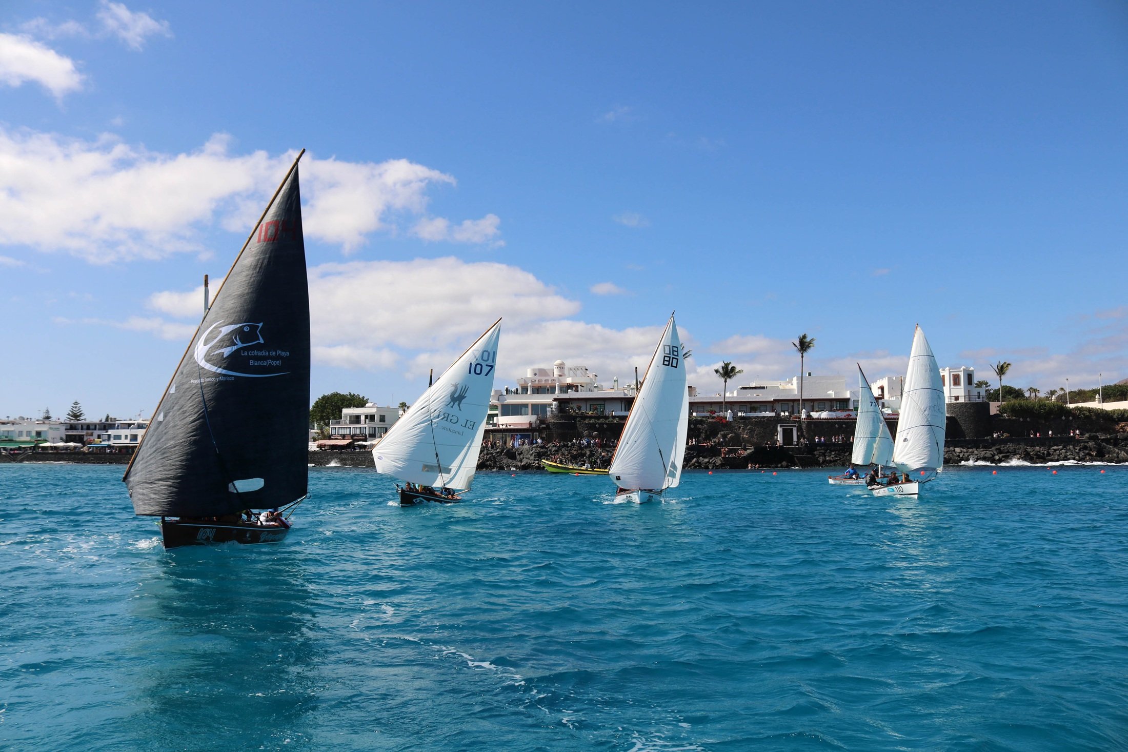 Regata de vela en Playa Blanca