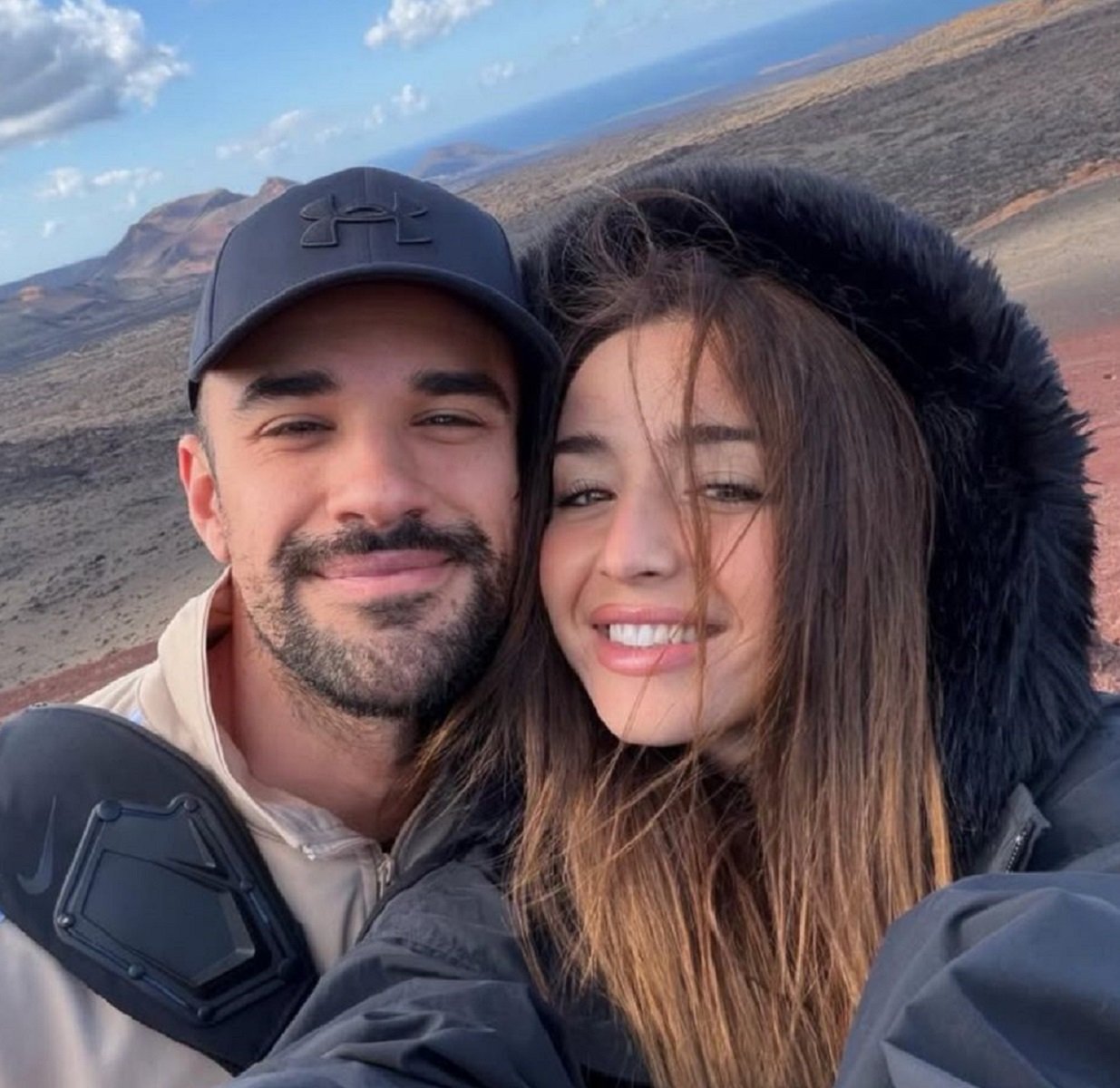 Lola Índigo e Illo Juan durante su visita a Lanzarote. Foto: @lolaindigo