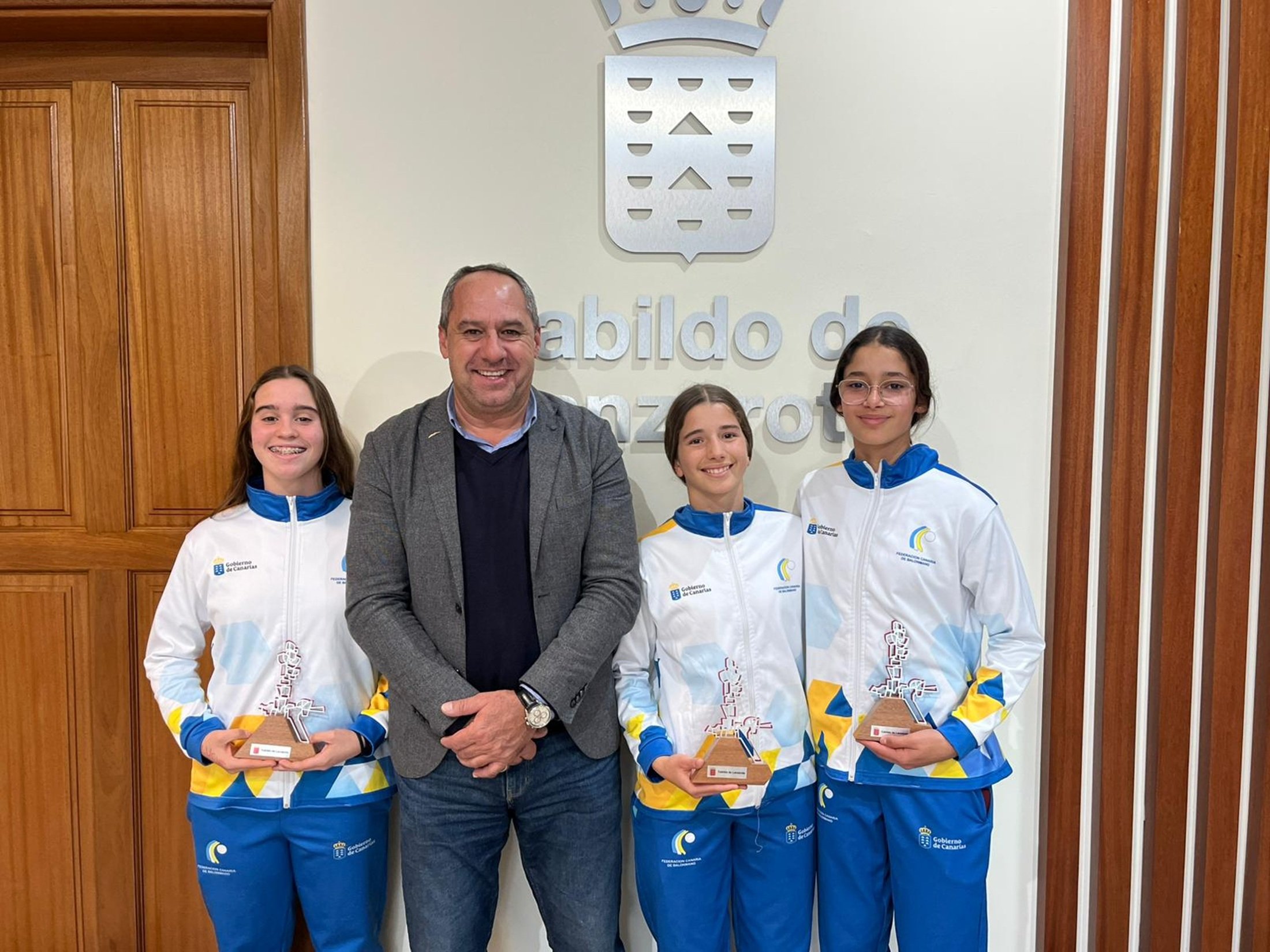 Recibimiento campeonas infantiles del CESA