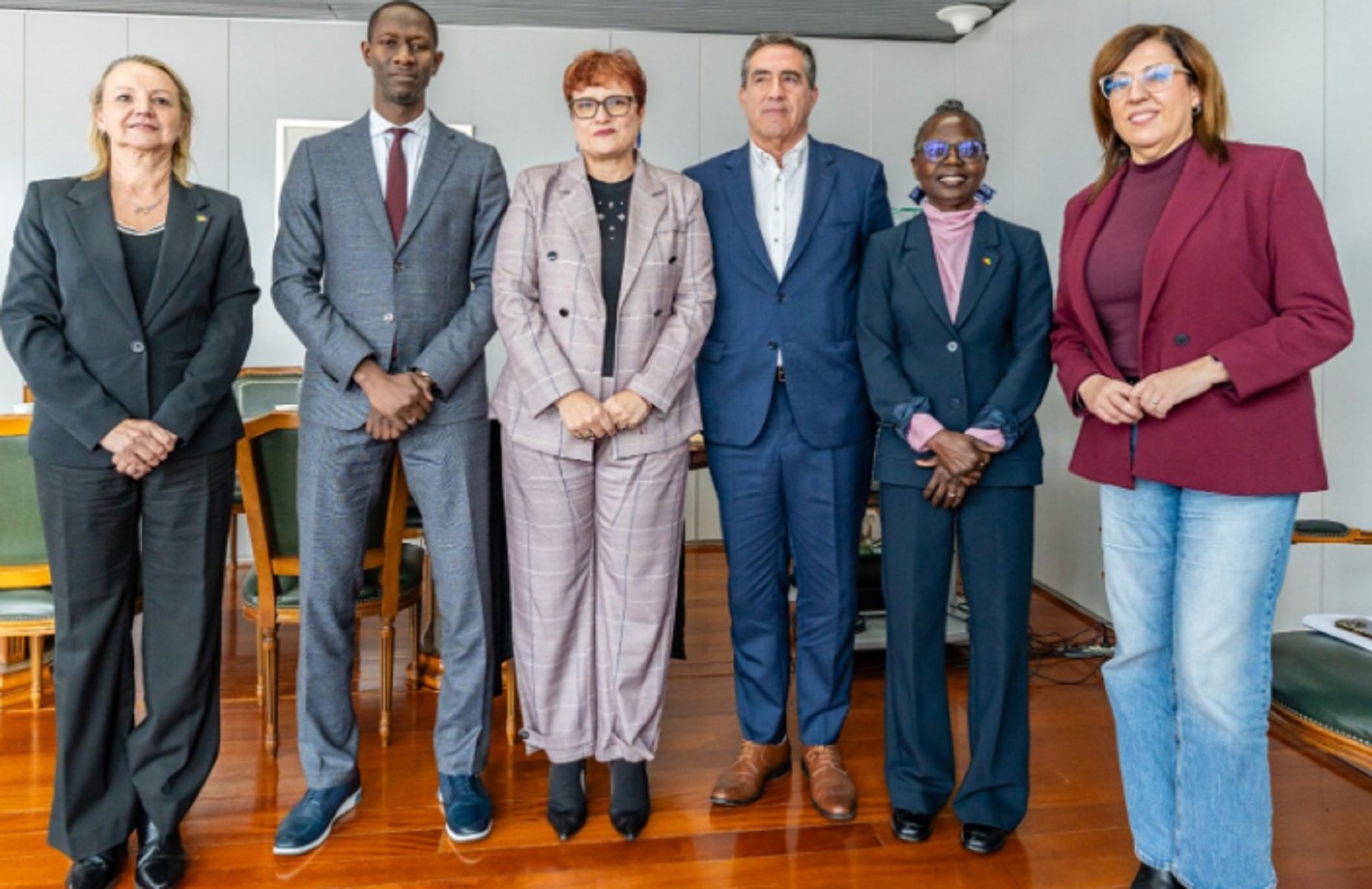 Reunión entre el Gobierno de Canarias y el senegalés