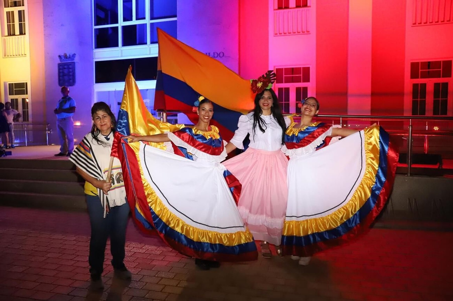 Iluminacion del Cabildo por el dia de Colombia en una imagen de archivo.