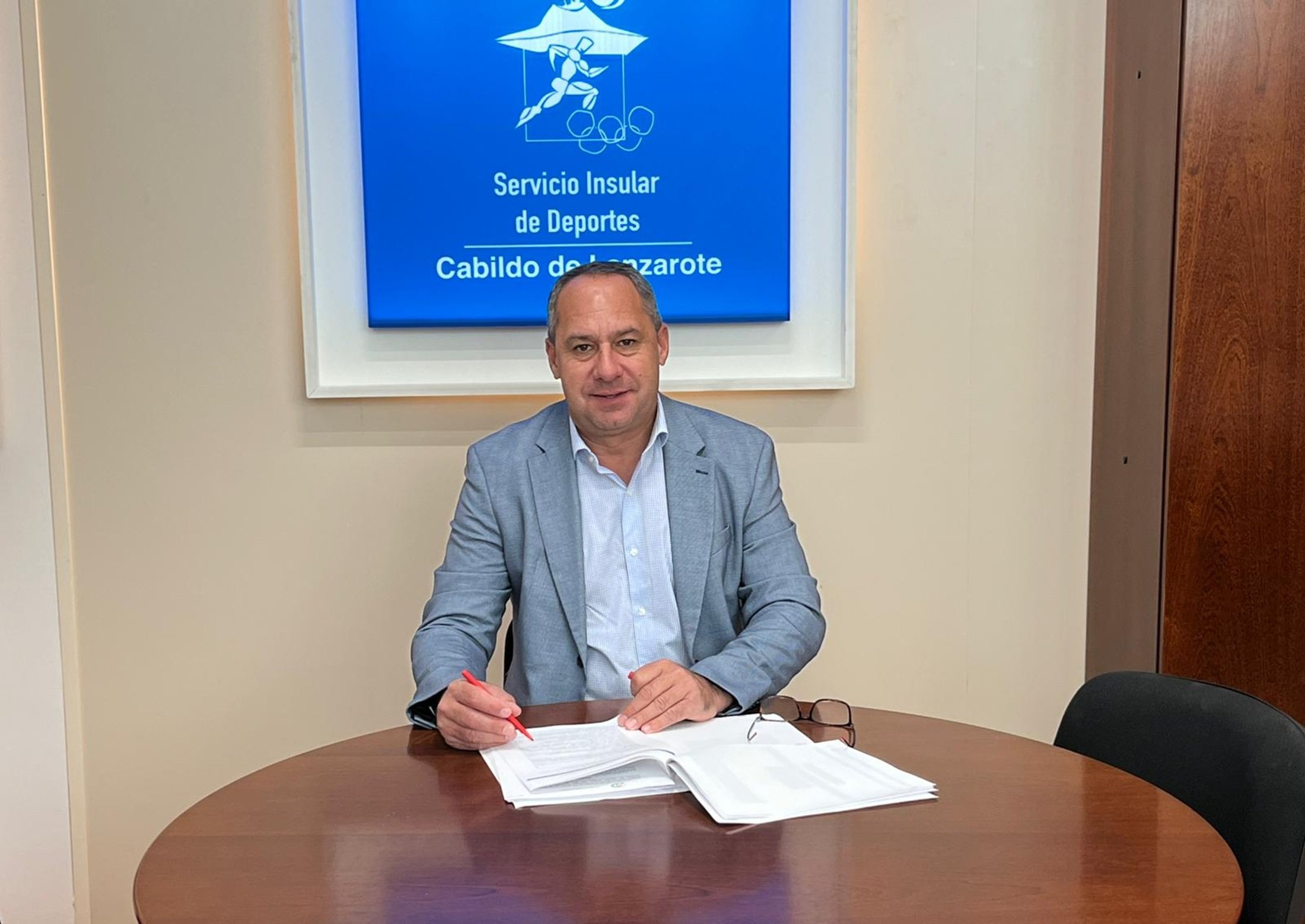 El consejero de Actividad Física y Deportes, Juan Monzón