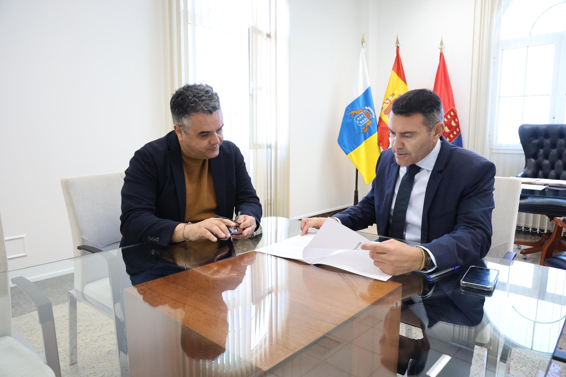 Oswaldo Betancort y Armando Santana