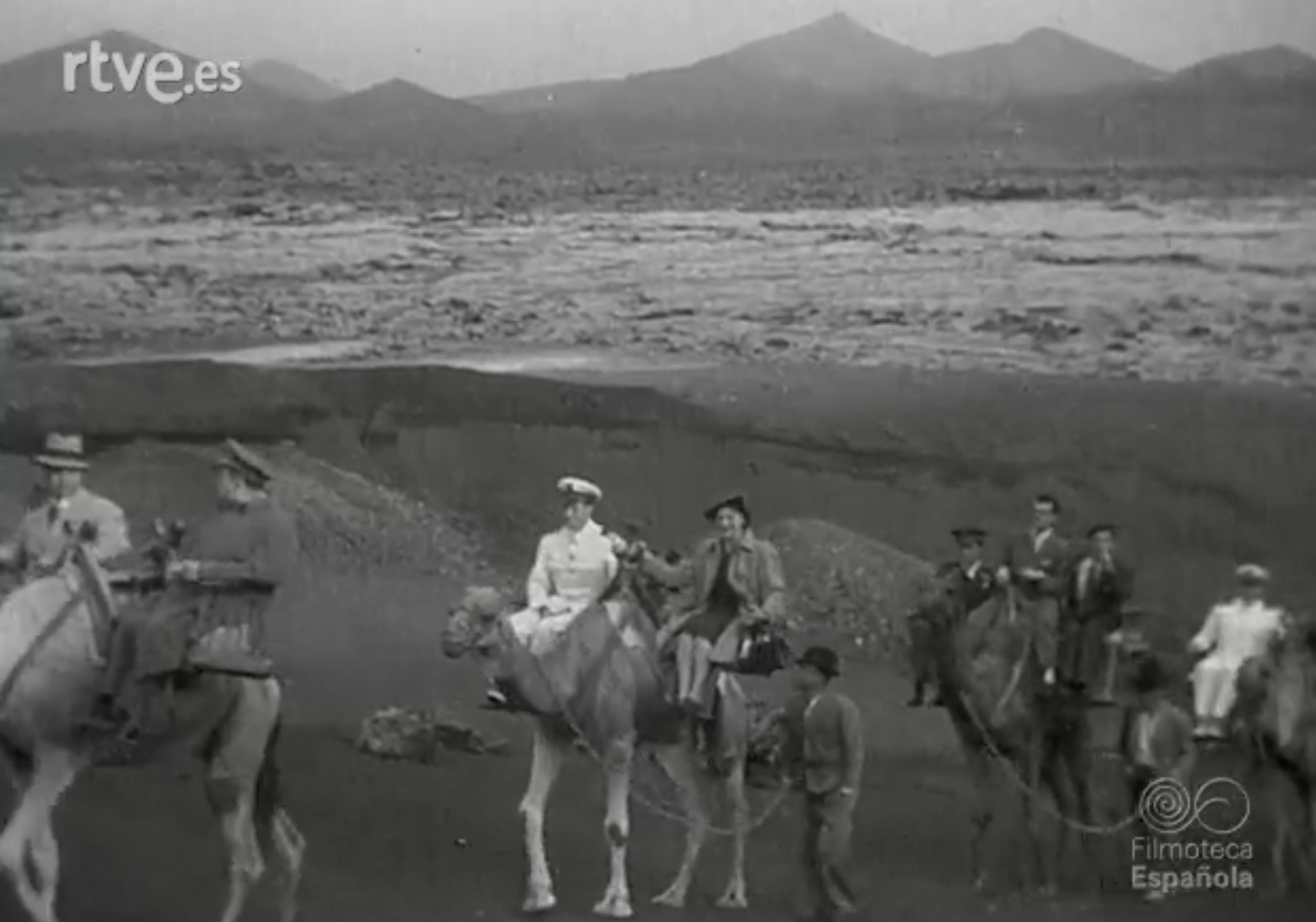 Visita de Carrero Blanco en 1947 a Lanzarote. Foto: RTVE.