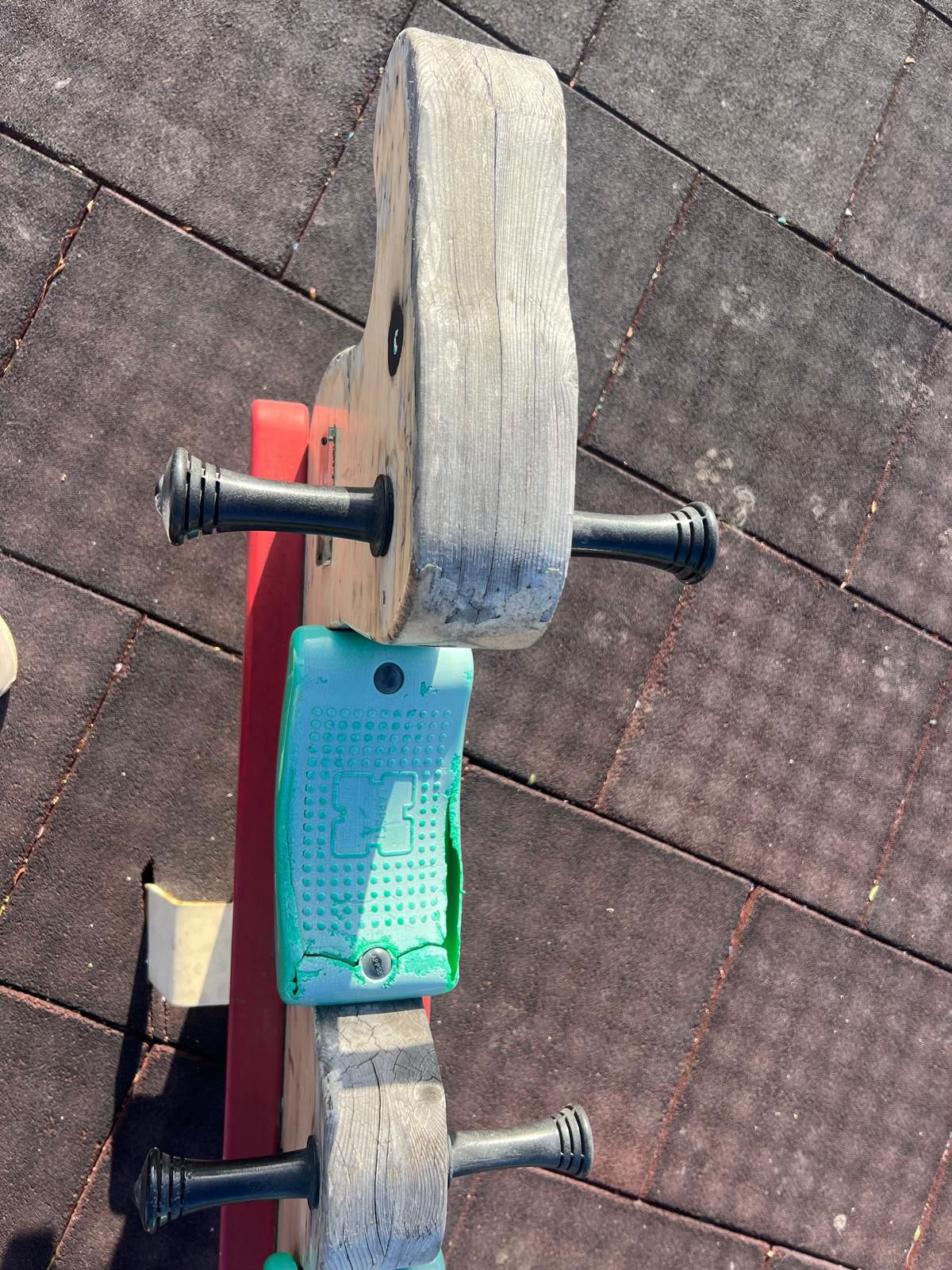 Mal estado del parque infantil de Costa Teguise