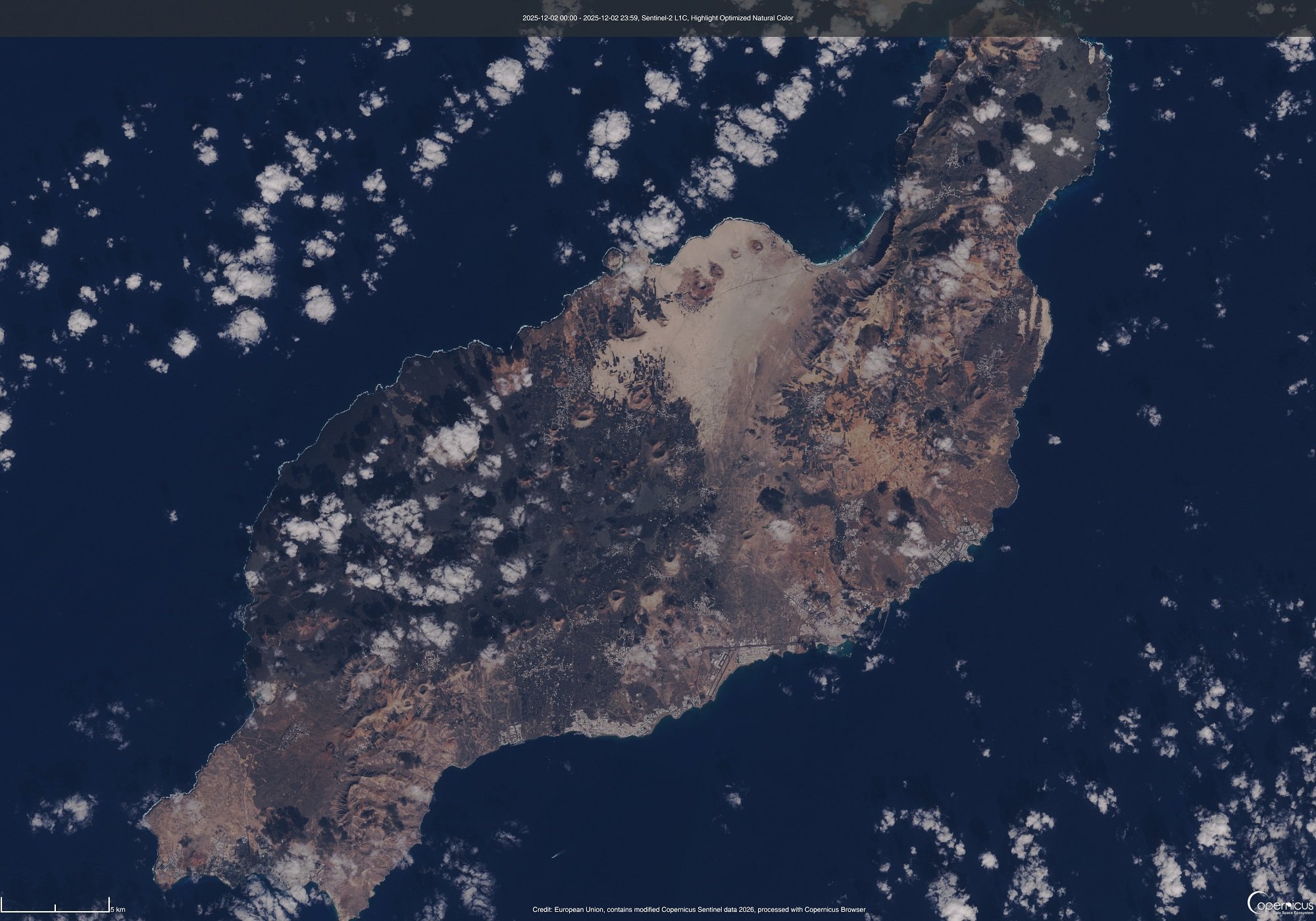 Evolución de Lanzarote tras las lluvias. Fotografías del 2 de diciembre y el 26 de enero: Copernicus.