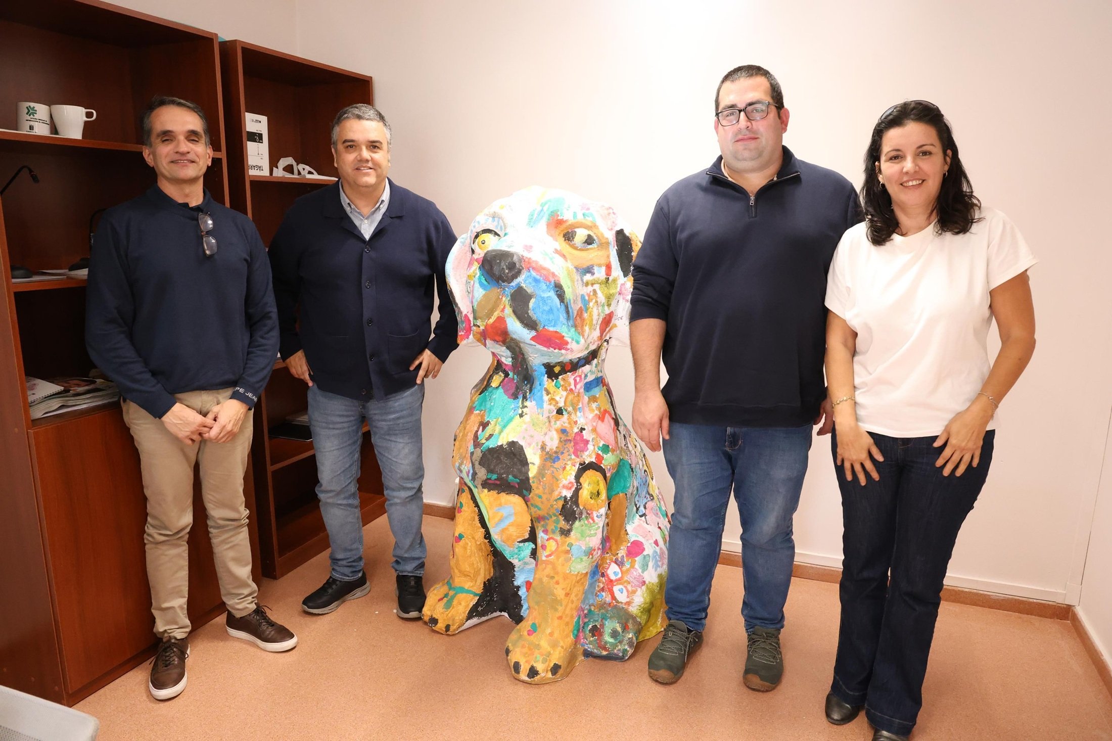Reunión del Colegio de Veterinarios de Las Palmas con el Cabildo de Lanzarote Reunión del Colegio de Veterinarios de Las Palmas con el Cabildo de Lanzarote
