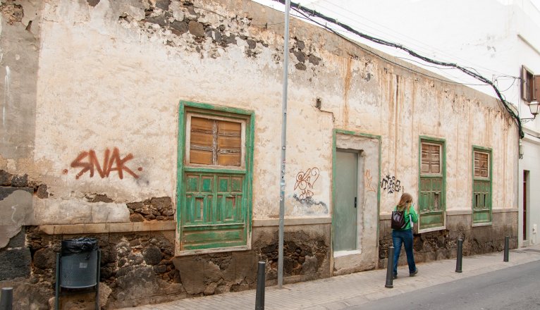 property located at Luis Morote street, number 12. Photo: Juan Mateos.