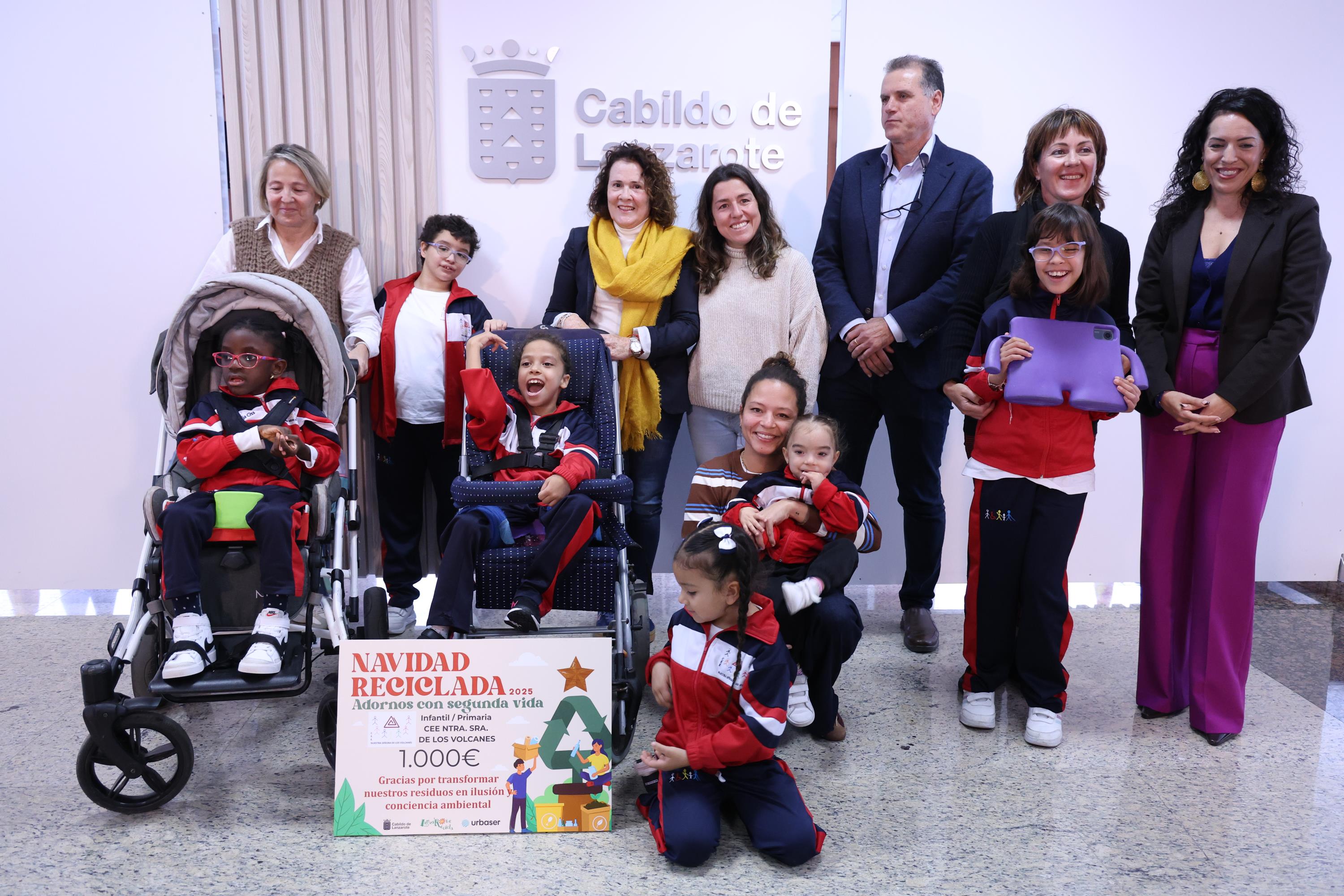 Campaña de Navidad Reciclada 2025