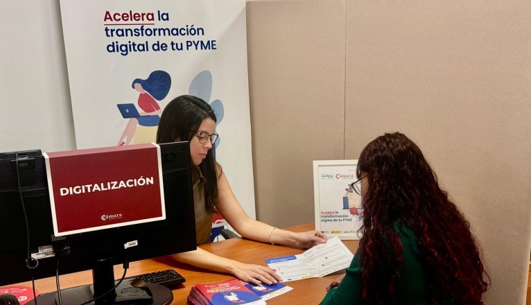 Servicio de atención a empresas en la Cámara de Lanzarote