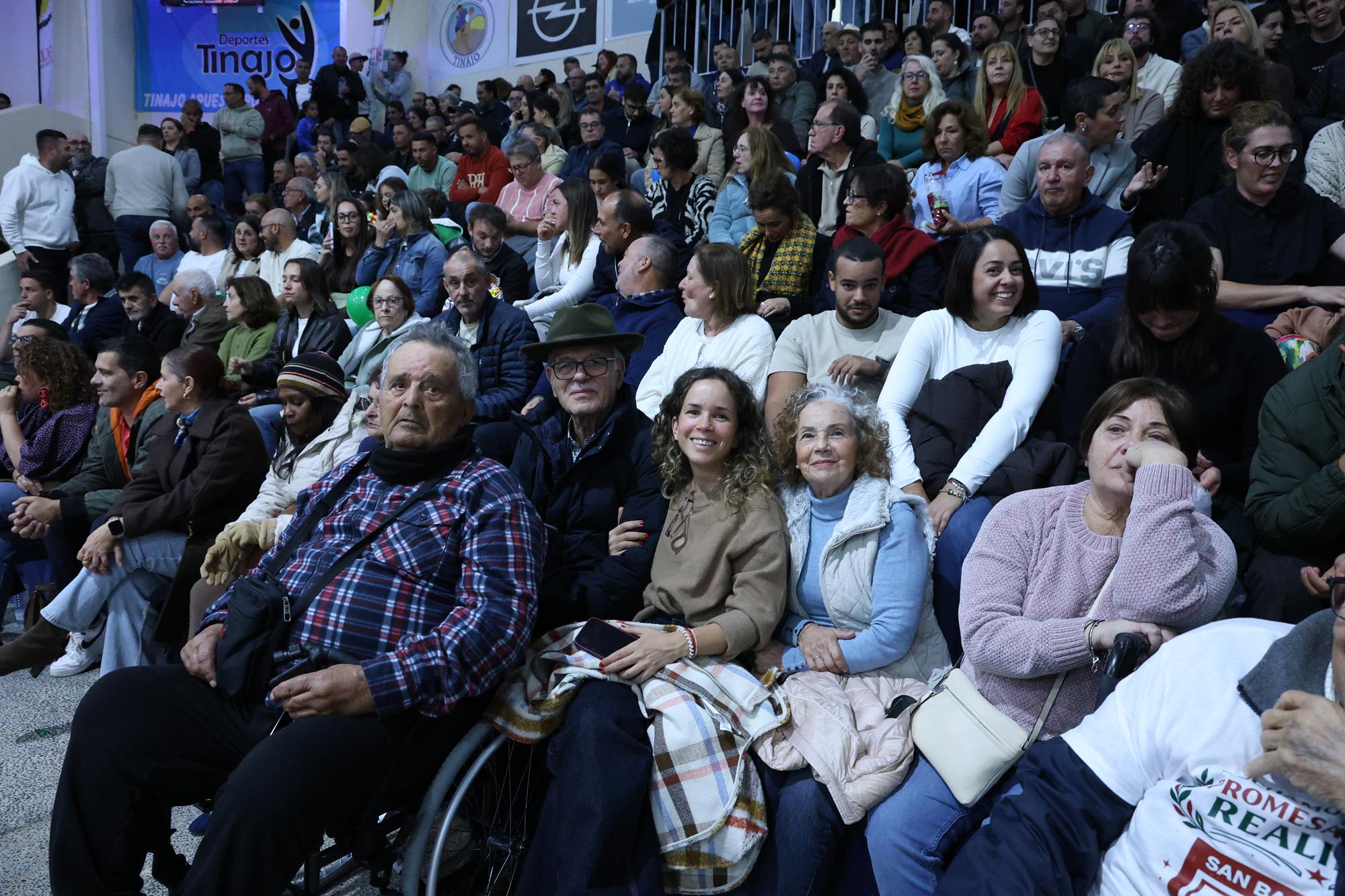 CL San Bartolomé frente al CL Tinajo. 