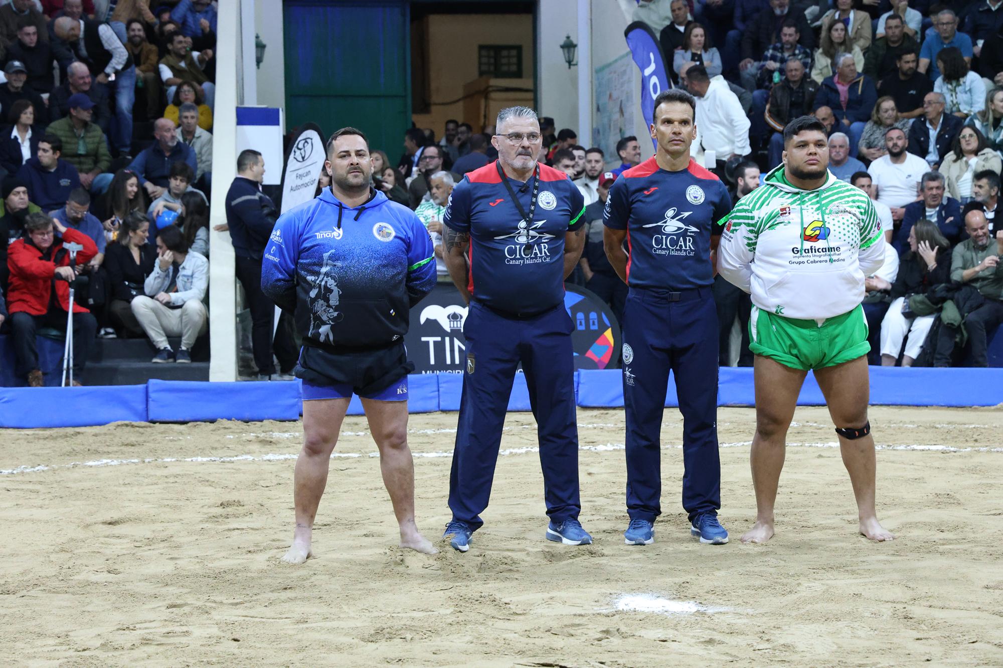 CL San Bartolomé frente al CL Tinajo. 