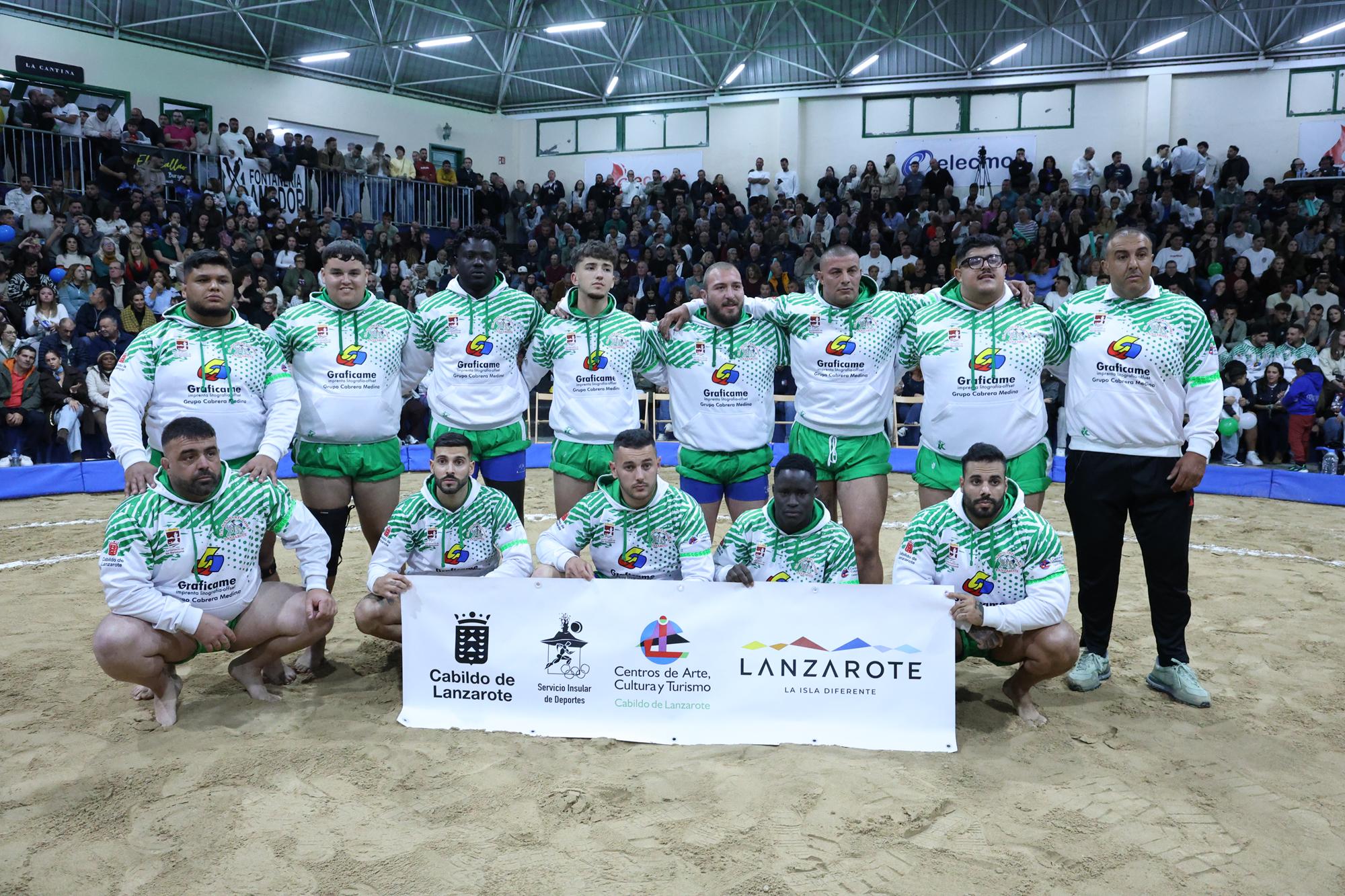 CL San Bartolomé frente al CL Tinajo. 