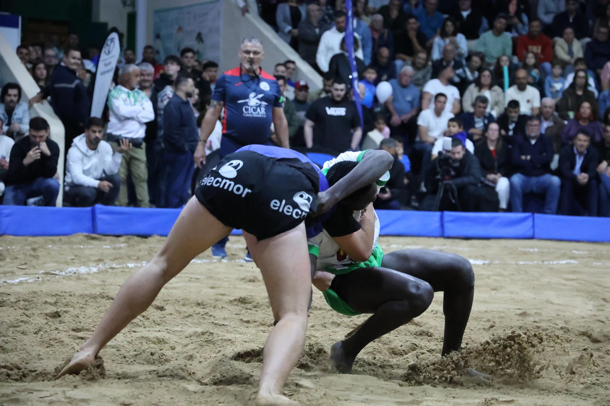 CL San Bartolomé frente al CL Tinajo. 