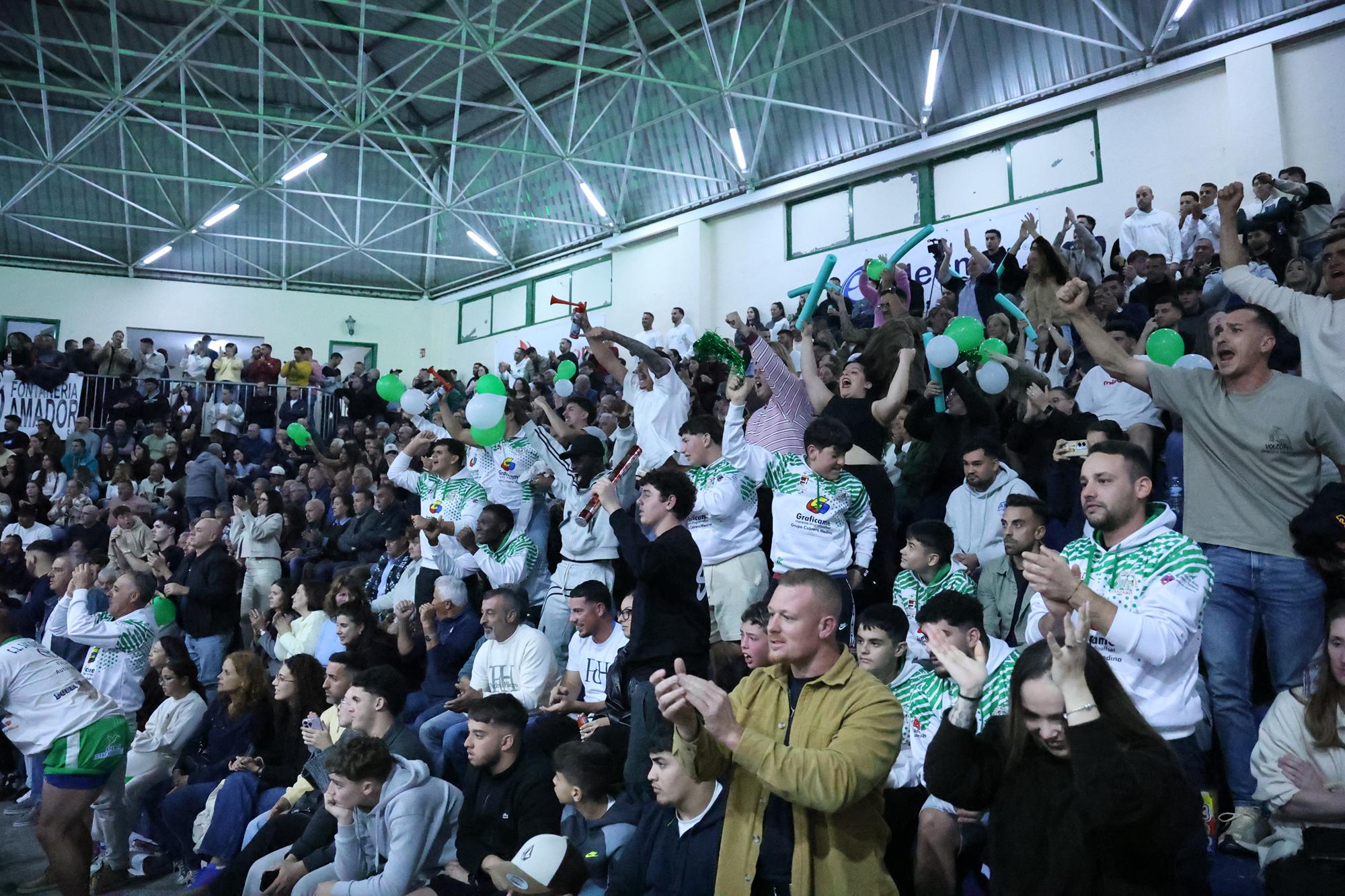 CL San Bartolomé frente al CL Tinajo. 