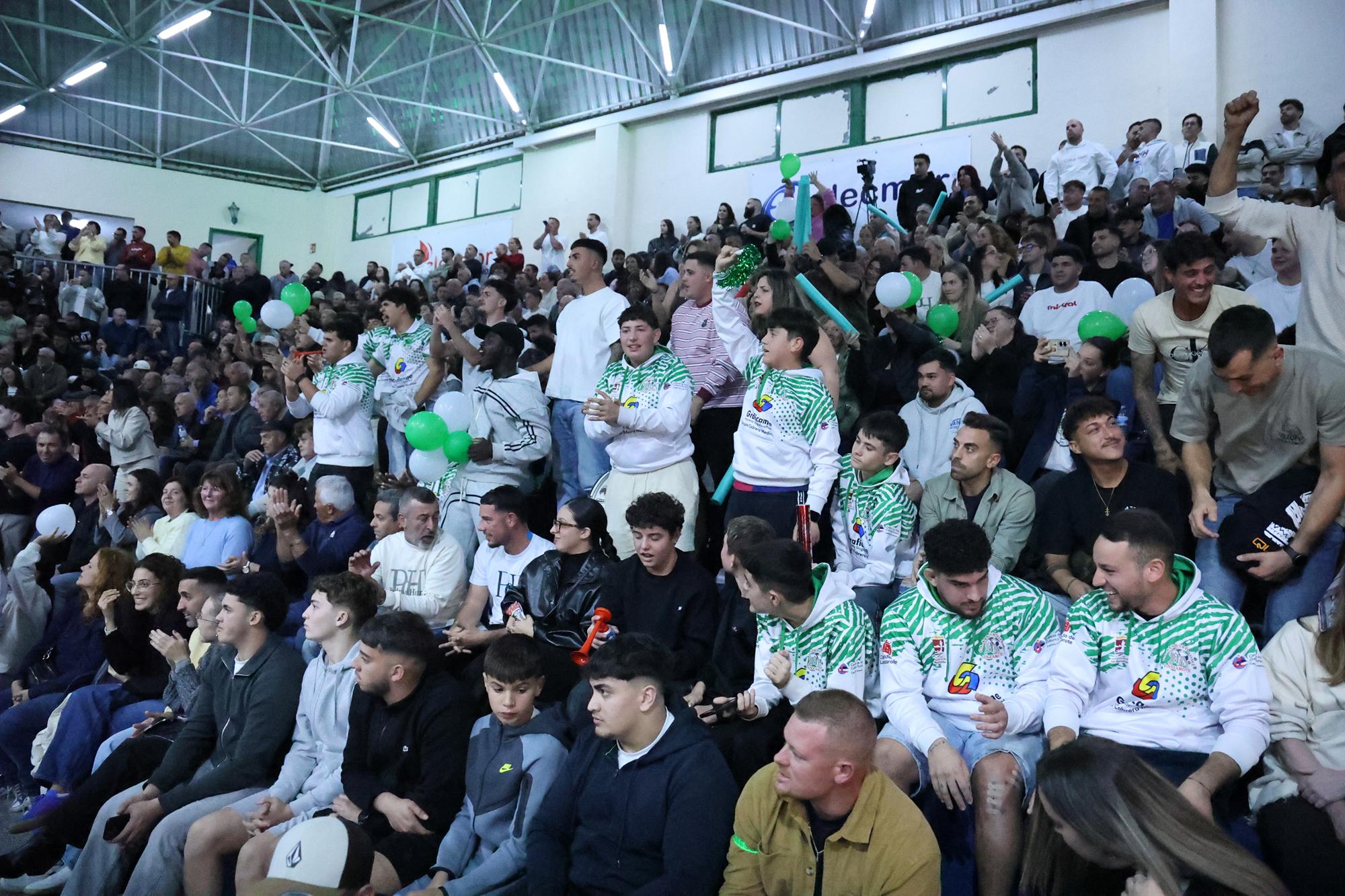 CL San Bartolomé frente al CL Tinajo. 