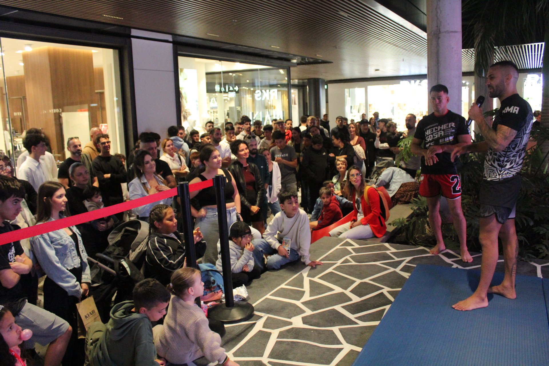 Hecher Sosa ofrece un entrenamiento abierto en Lanzarote.