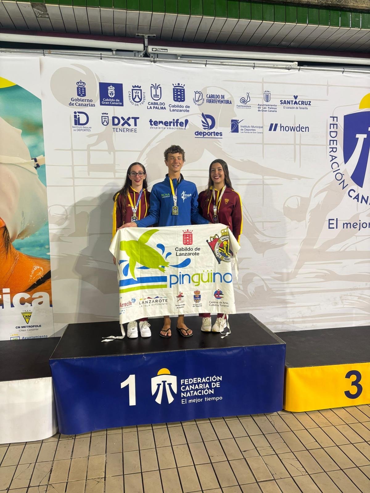 CD Pingüinos en el Campeonato Regional de Invierno de Natación Artística