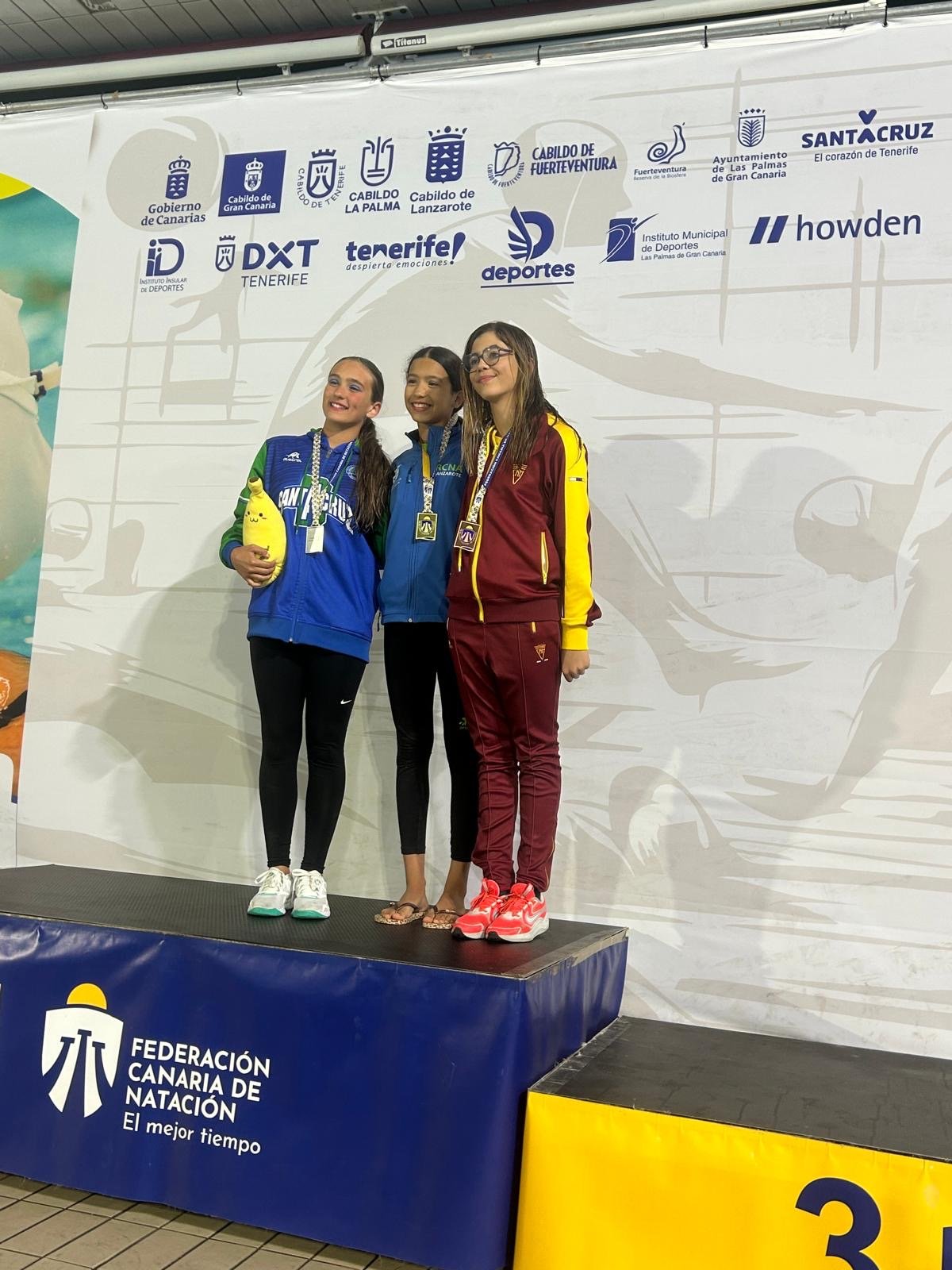 CD Pingüinos en el Campeonato Regional de Invierno de Natación Artística