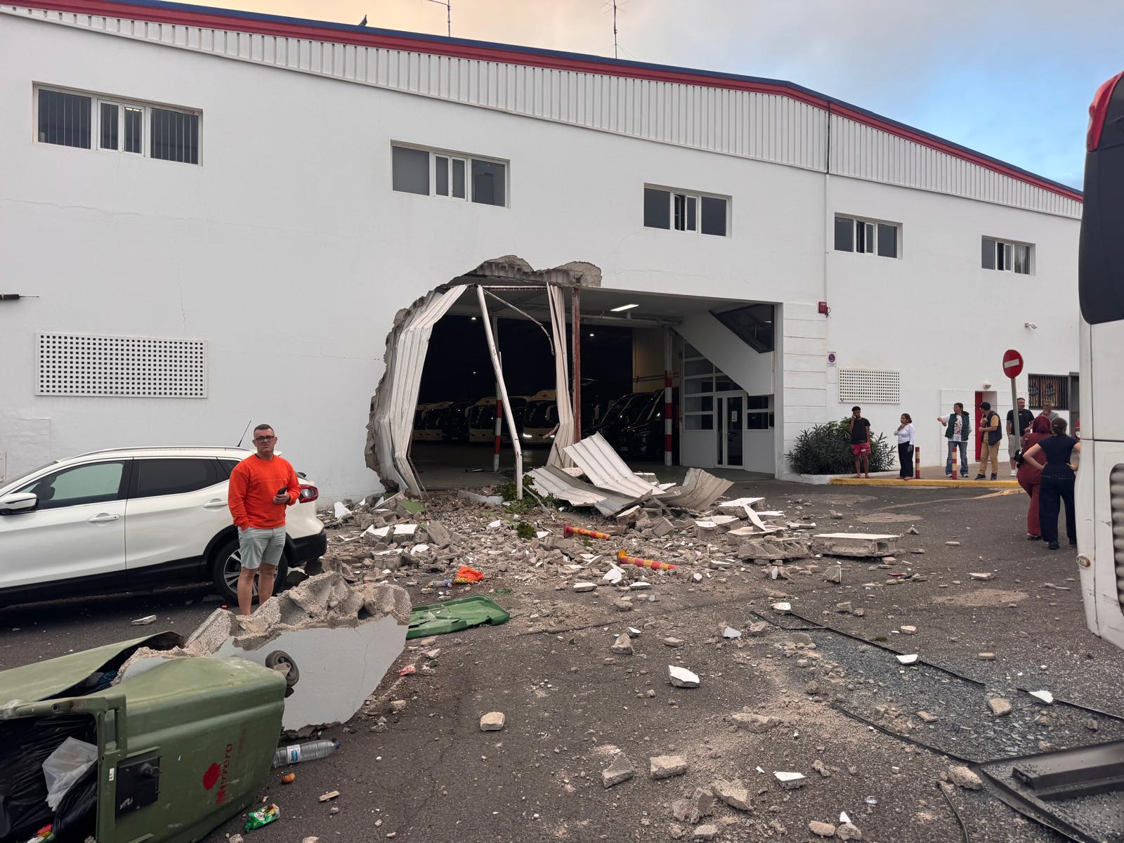 Accidente en las instalaciones de Lanzarote Bus