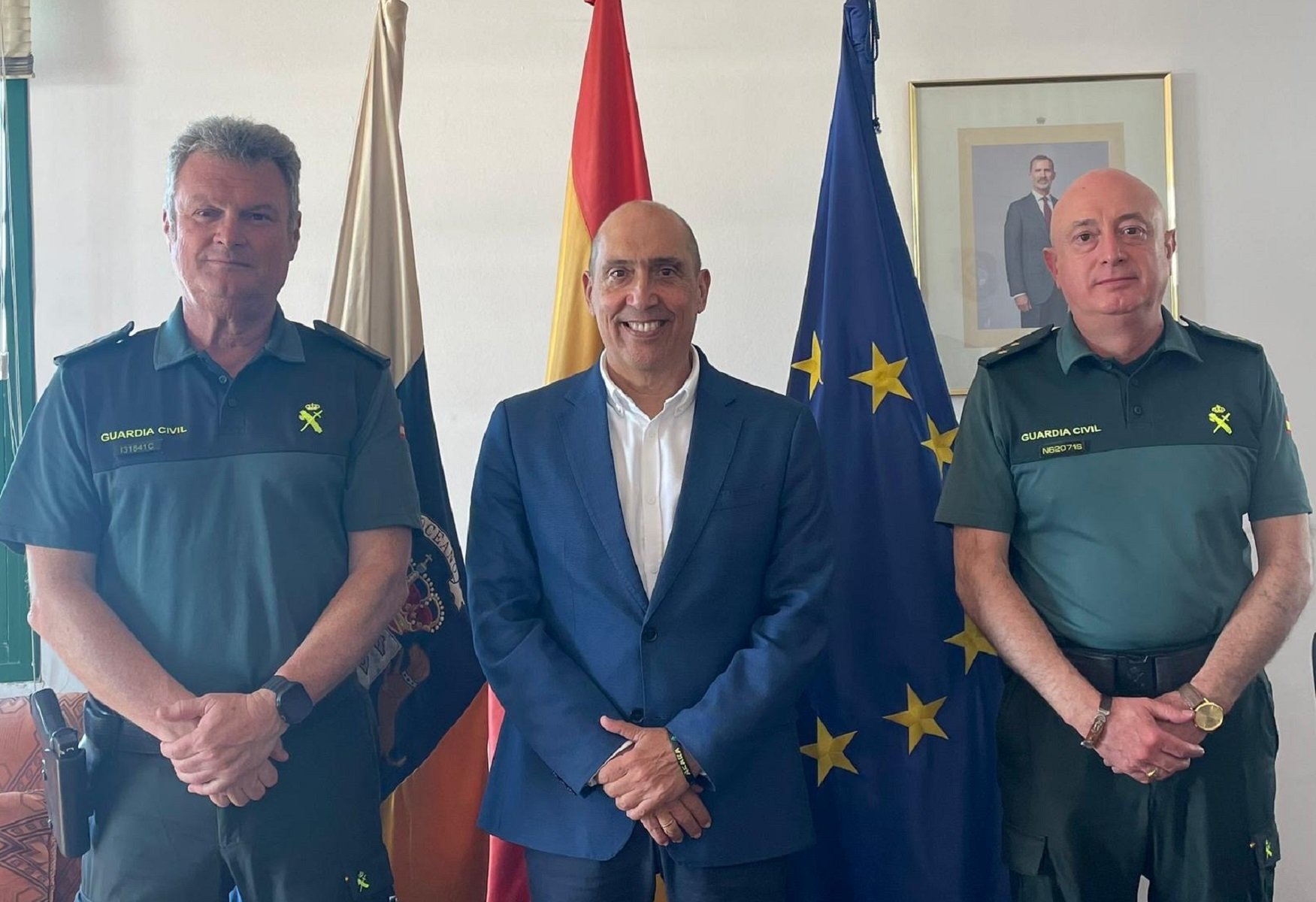 Pedro Viera, junto a José Teruel Alberich y Armando Fernández.