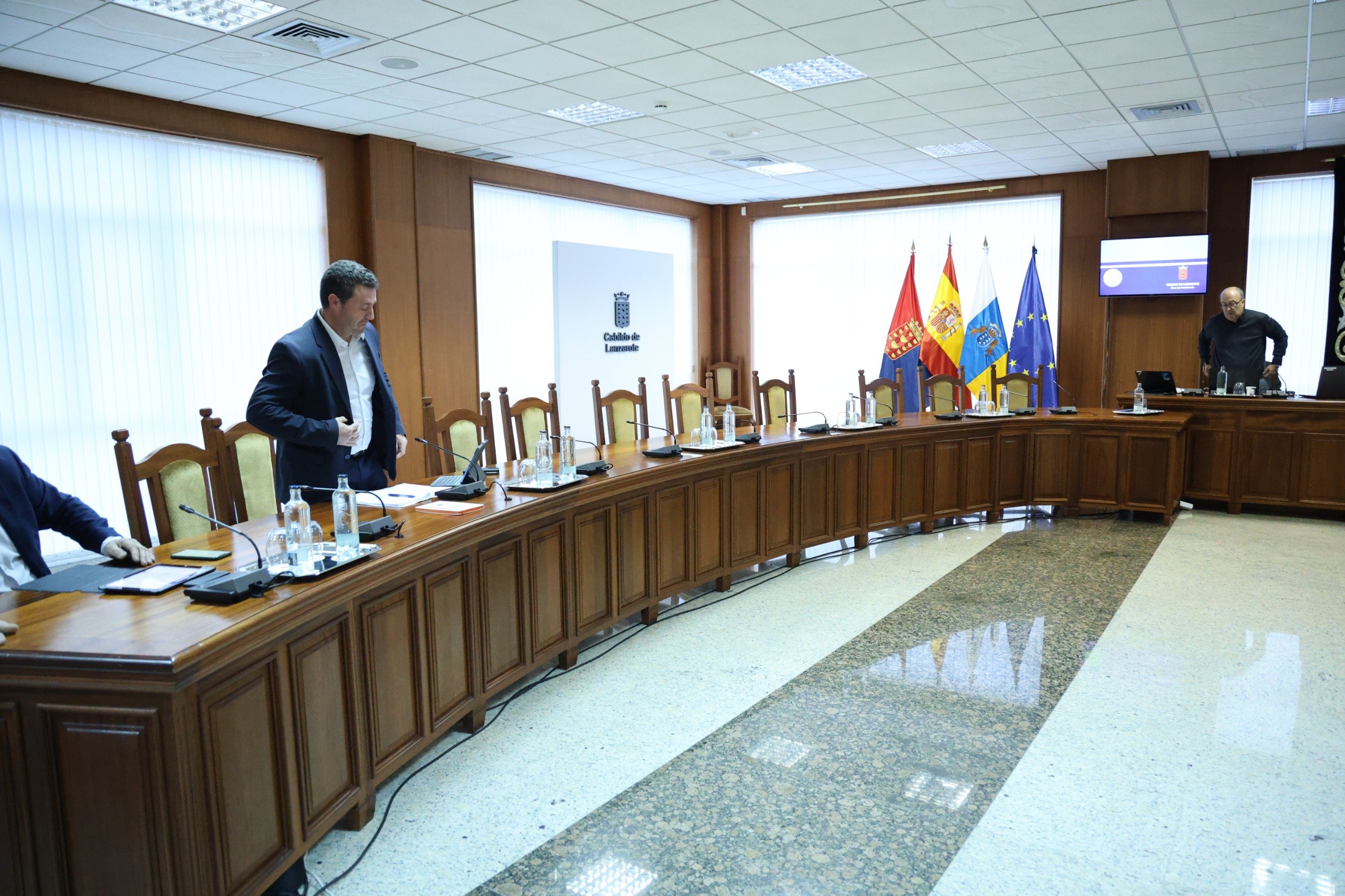 Los socialistas abandonan el pleno de los presupuestos del Cabildo de Lanzarote