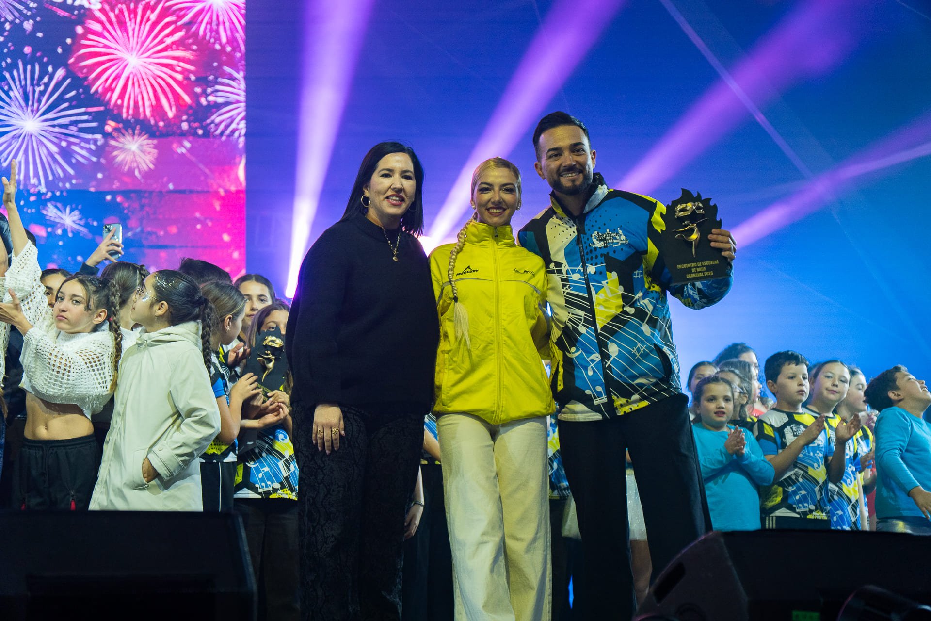 Encuentro de Escuelas de Baile del Carnaval de Arrecife Encuentro de Escuelas de Baile del Carnaval de Arrecife