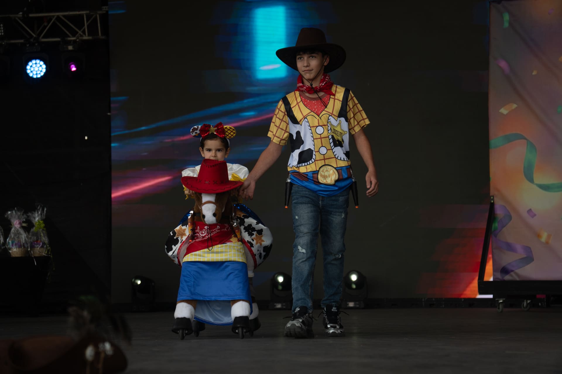 Concurso de Disfraces Infantiles Concurso de Disfraces Infantiles