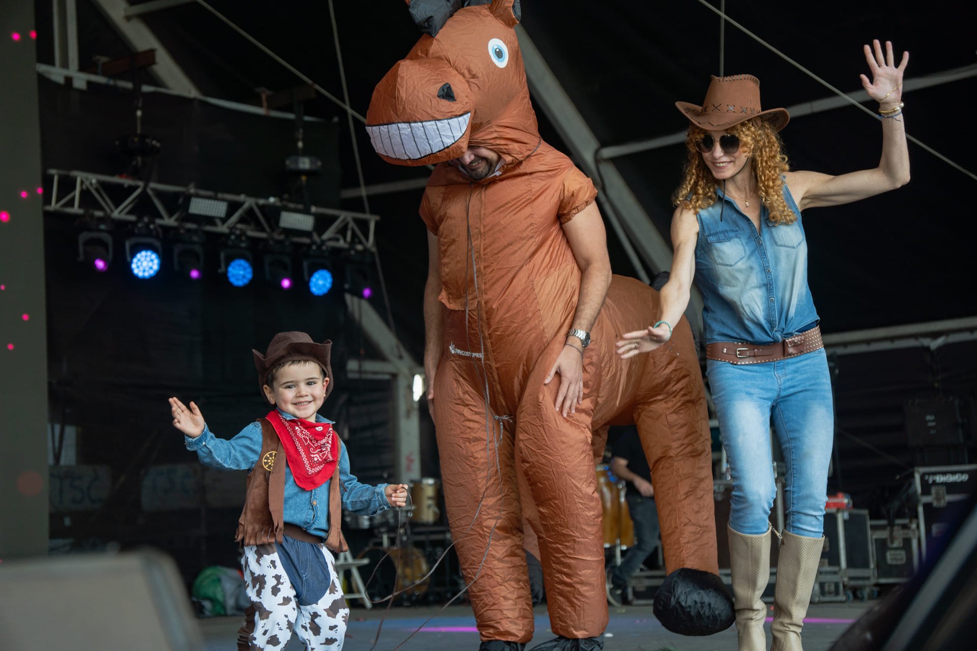 Concurso de Disfraces Infantiles Concurso de Disfraces Infantiles