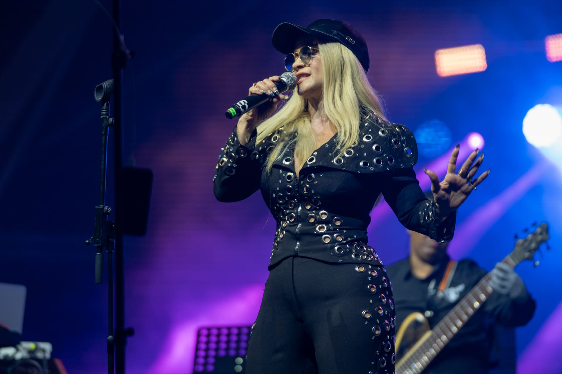 Nueva Línea y Miriam Cruz en Arrecife Nueva Línea y Miriam Cruz en Arrecife