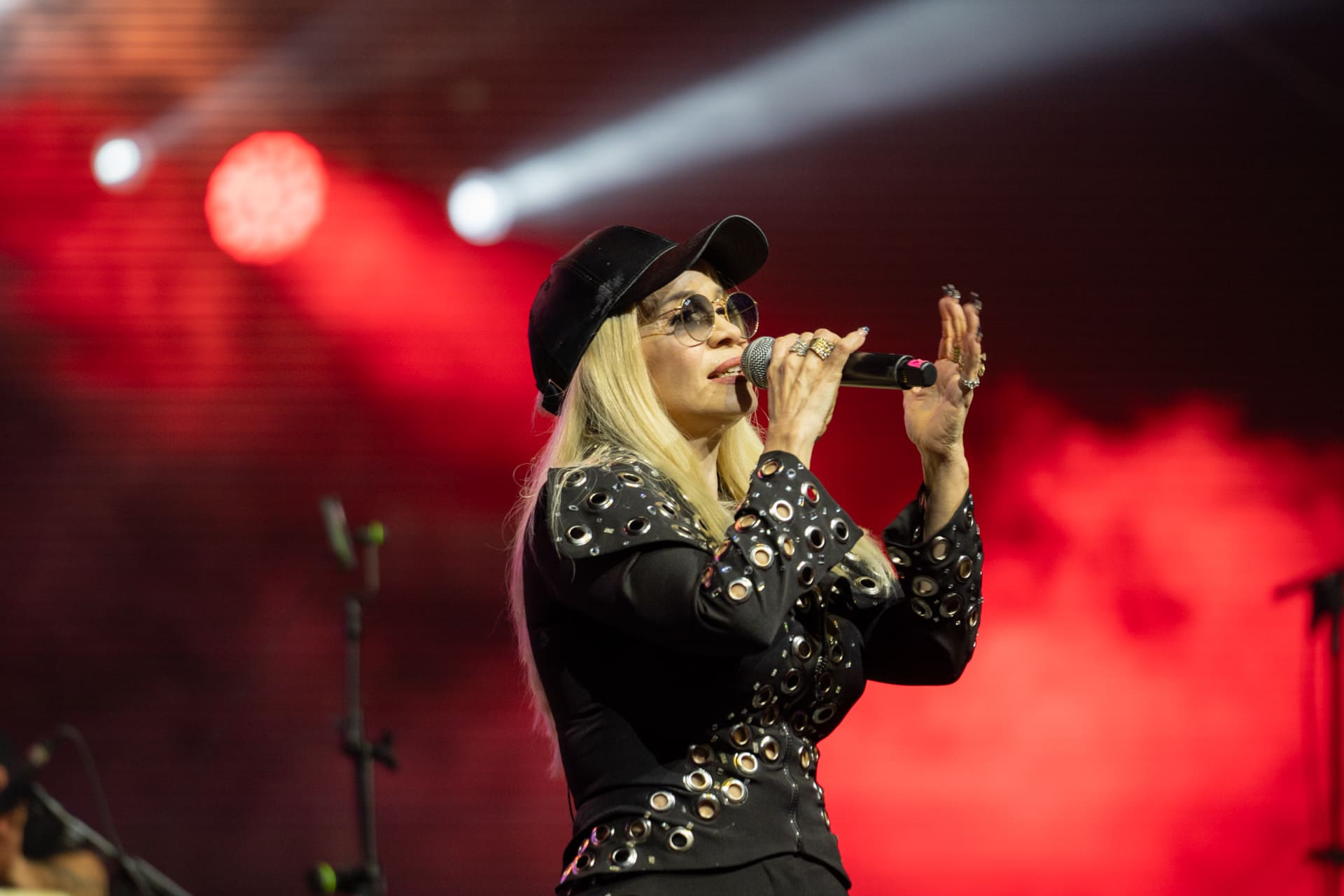 Nueva Línea y Miriam Cruz en Arrecife Nueva Línea y Miriam Cruz en Arrecife