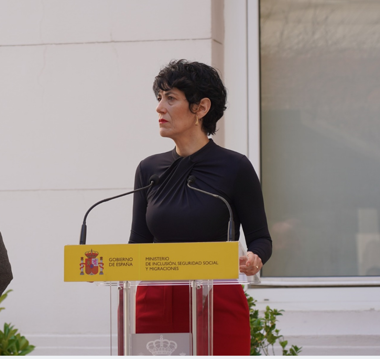 Momento del anuncio de la medida por parte de la ministra de Inclusión, Seguridad Social y Migraciones, Elma Saiz.