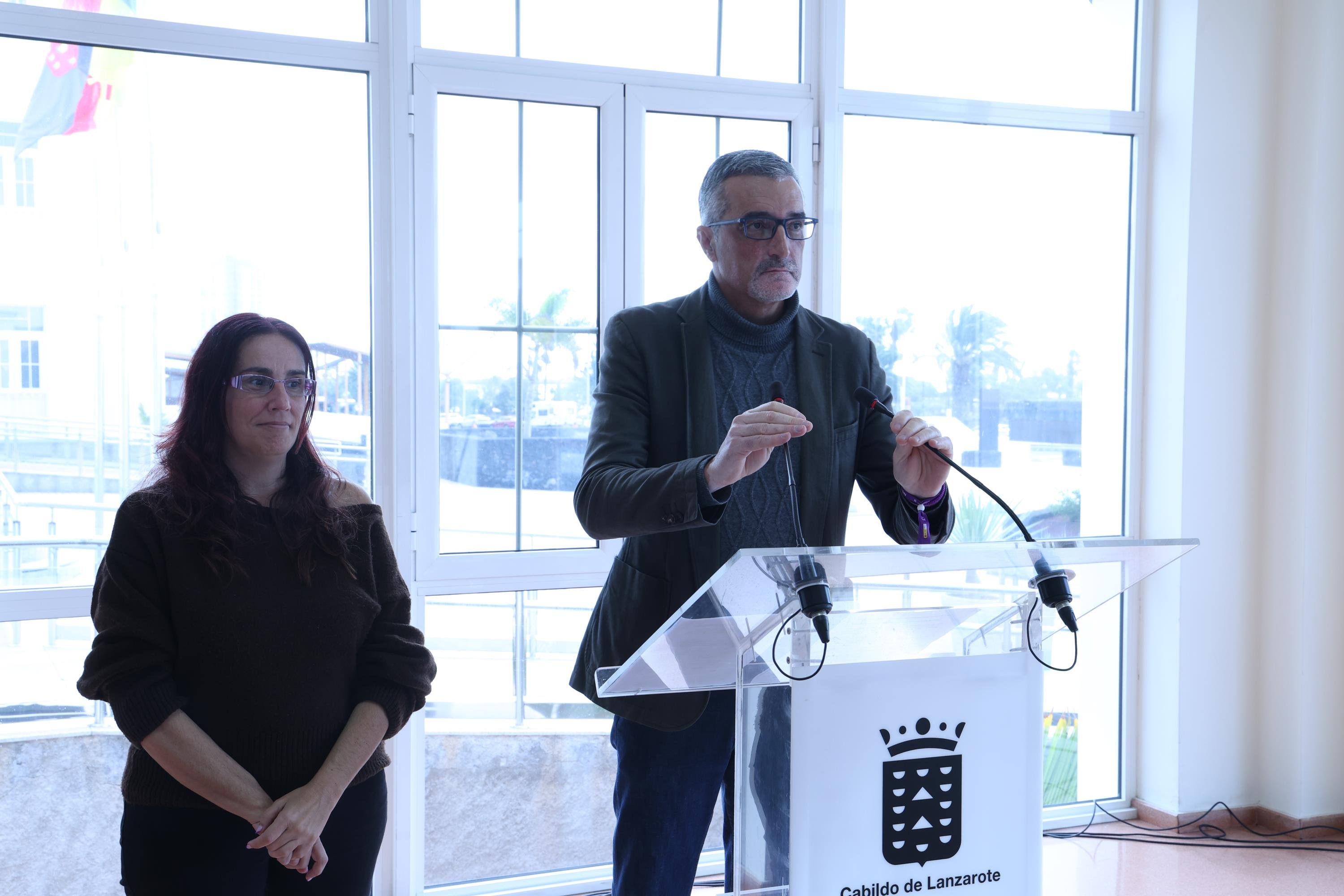 RUEDA DE PRENSA MARCI ACUÑA RESIDENCIA TIAS  (1)